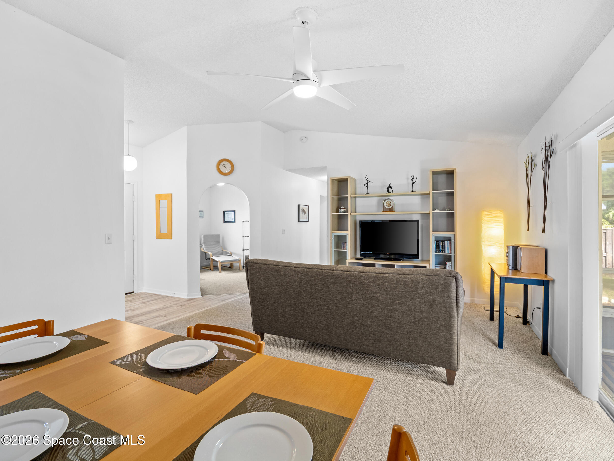 1528 Glentry Lane