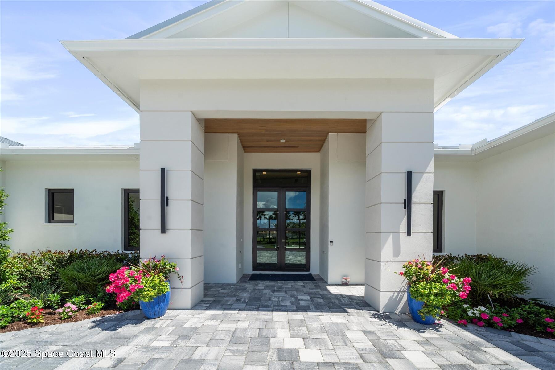 1806 Mooringline Drive