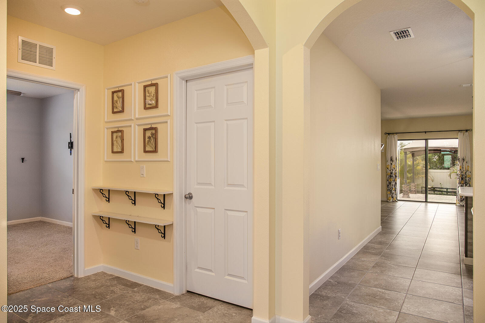 3847 Loggerhead Lane