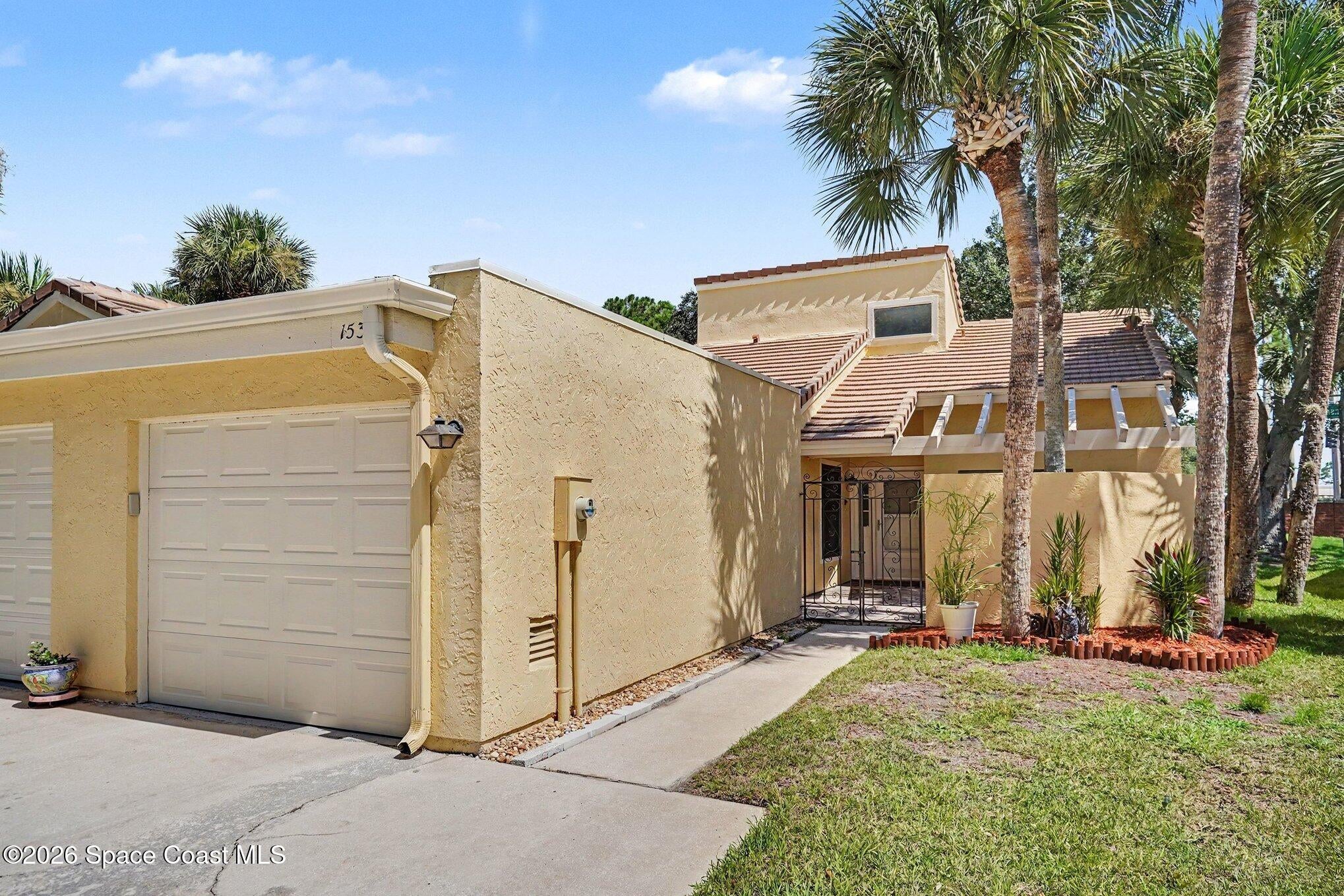 153 Eton Circle