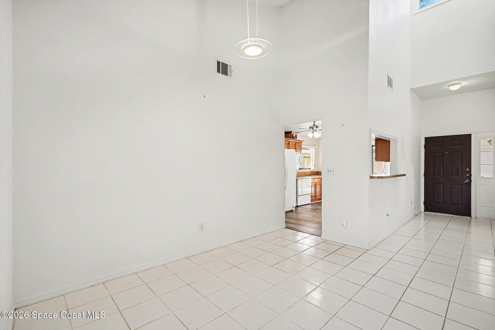 153 Eton Circle