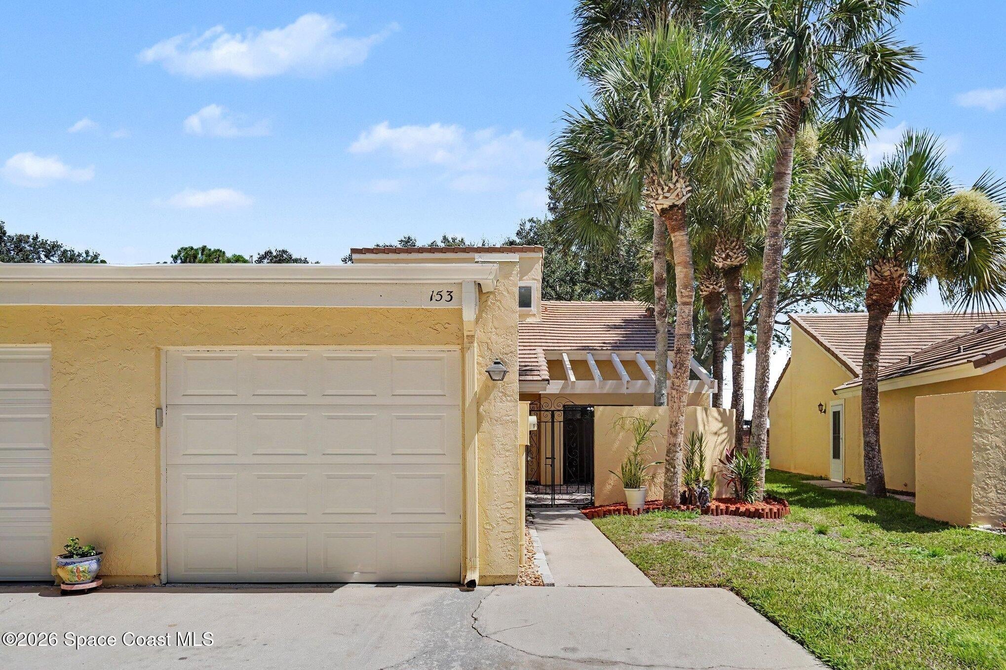 153 Eton Circle