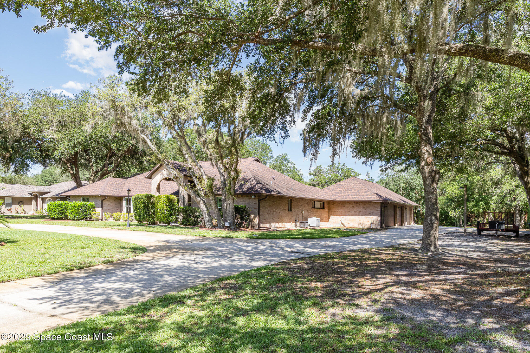 7793 Windover Way