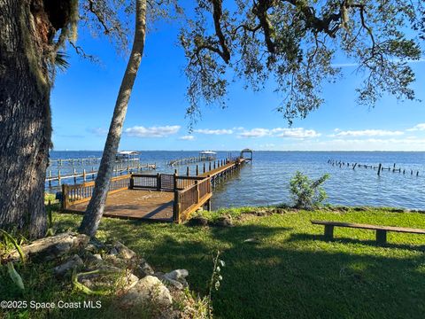 3945 Indian River Drive Cocoa FL 32926
