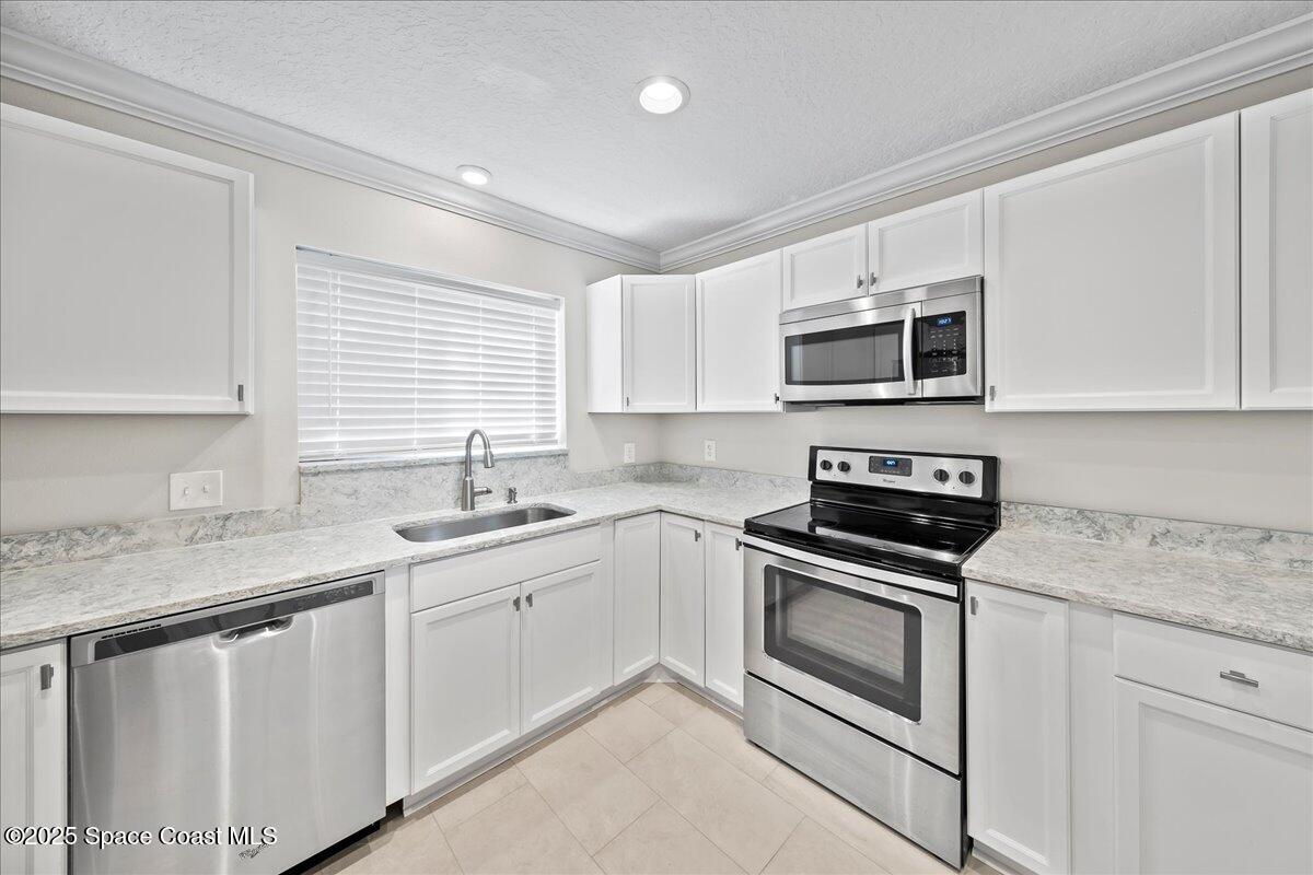 203 6th Avenue 9
