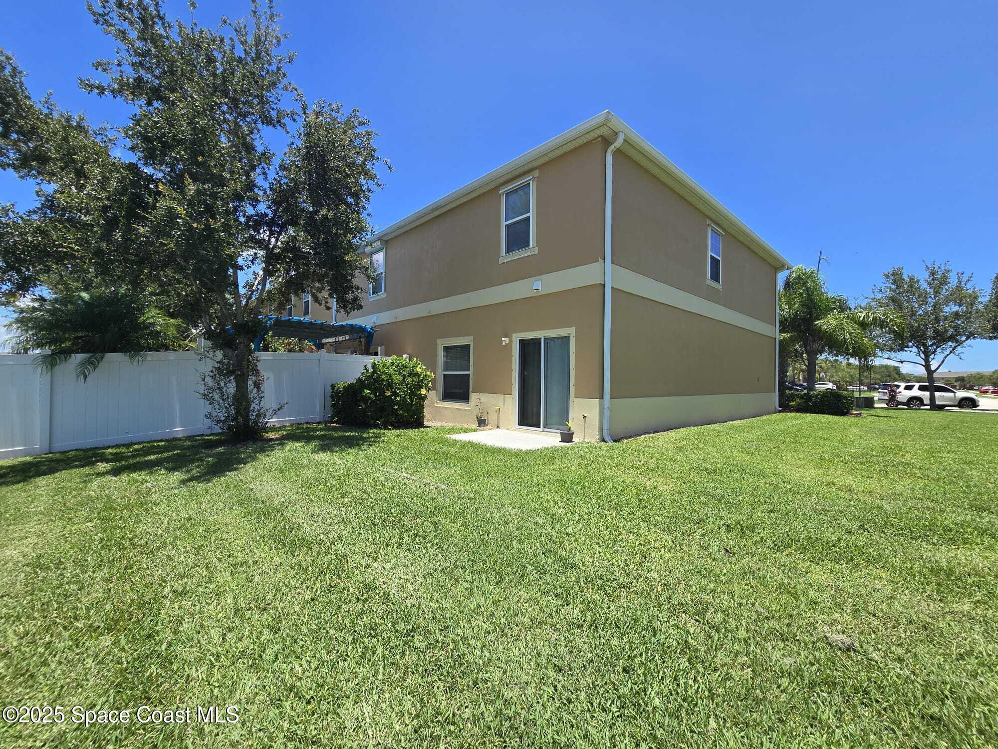 2735 Revolution Street 101