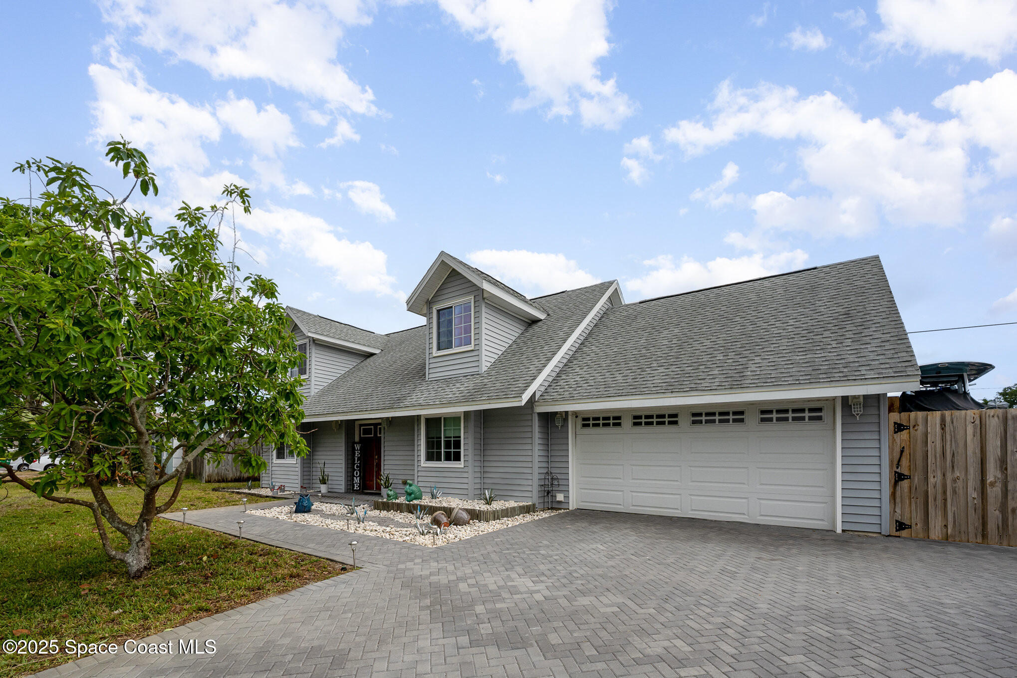 661 Altura Drive