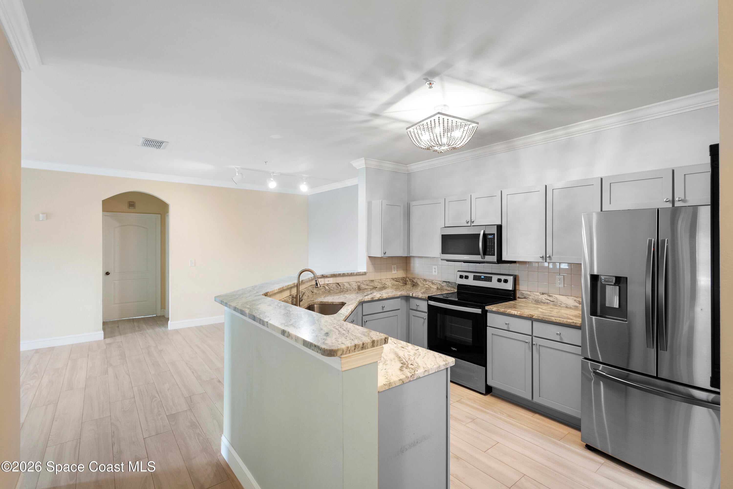 6421 Borasco Drive 2201