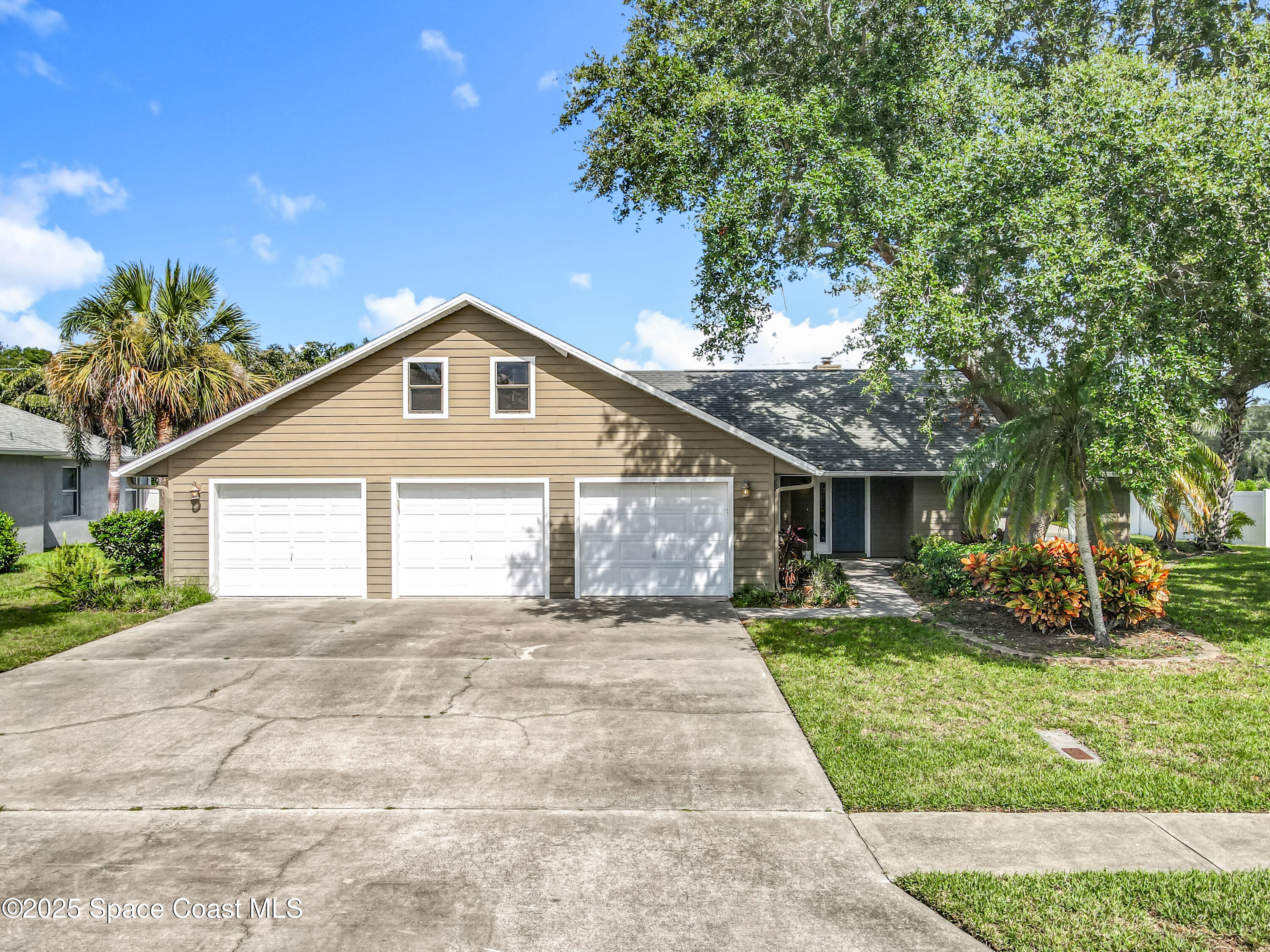 4650 Comanche Trail