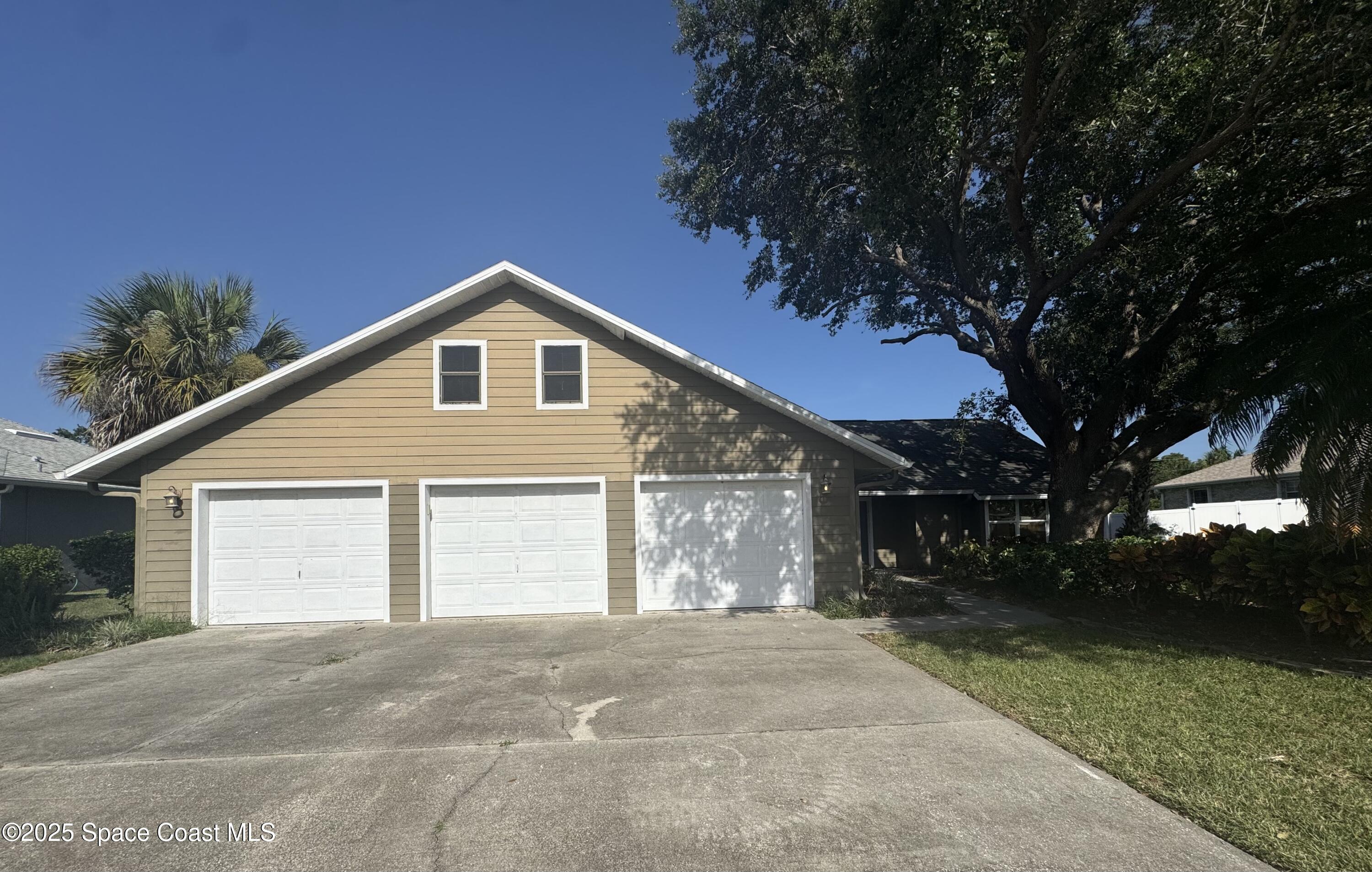 4650 Comanche Trail