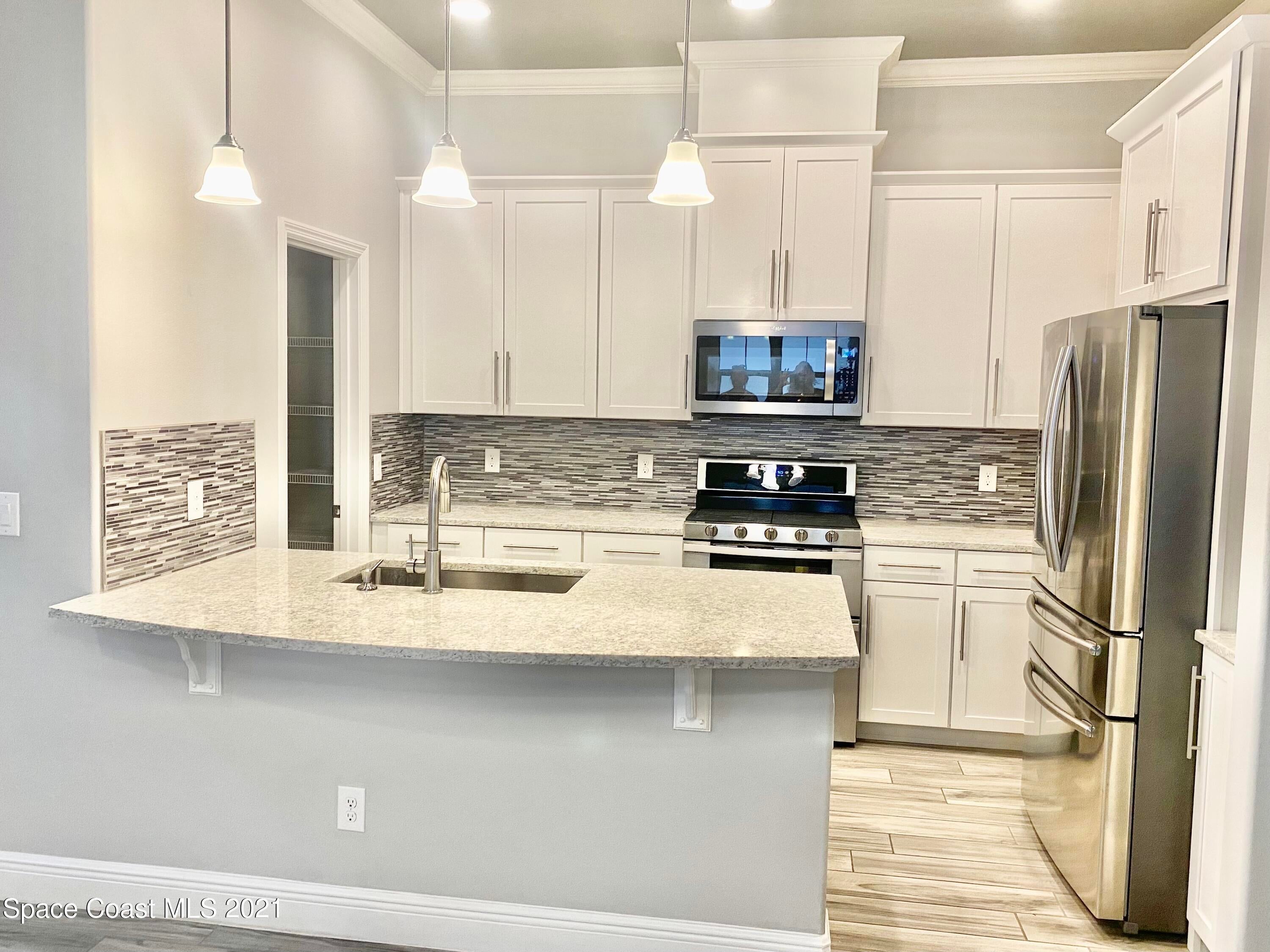 2715 Vuldarno Lane