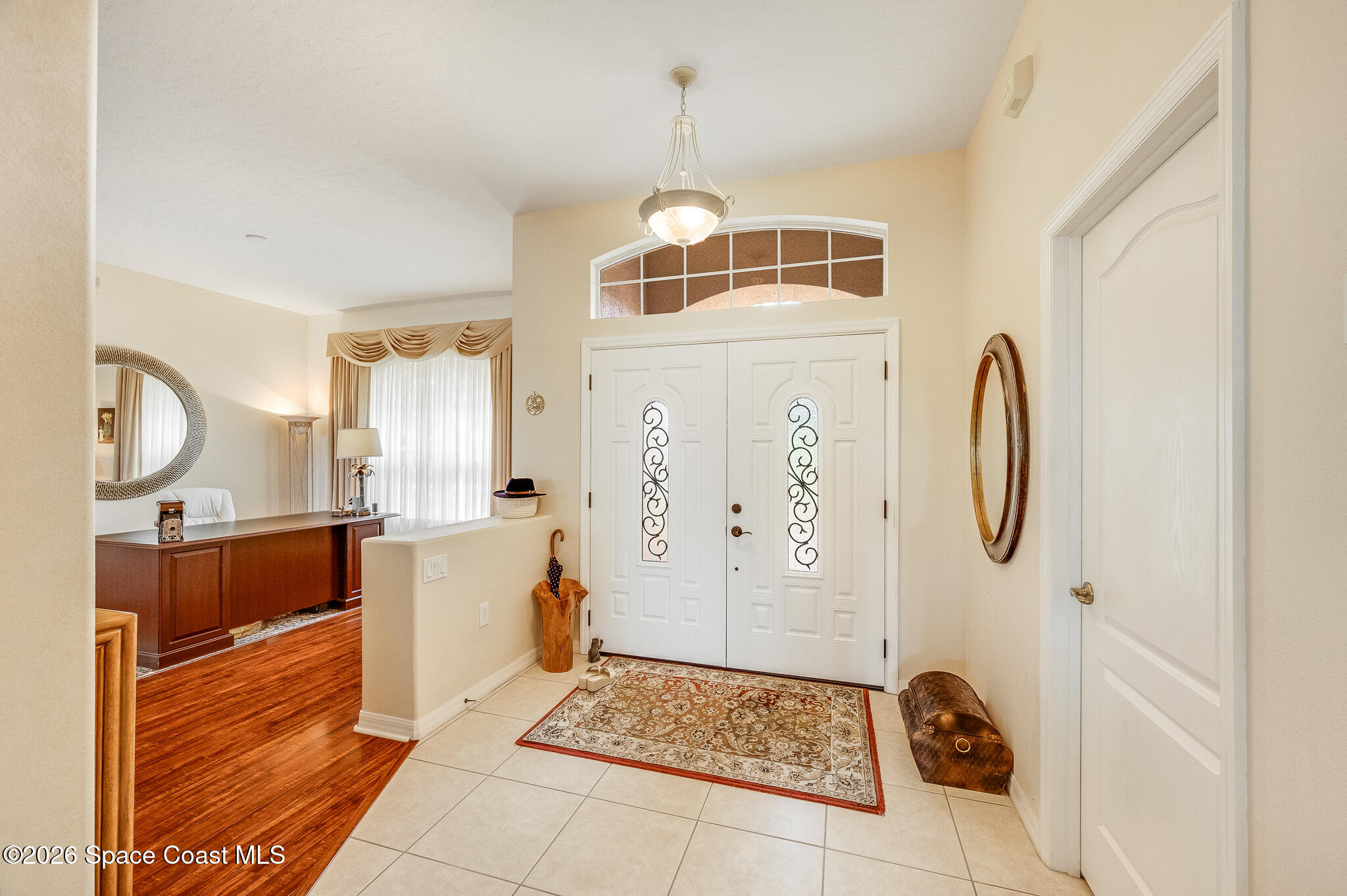 241 Devlin Court SE