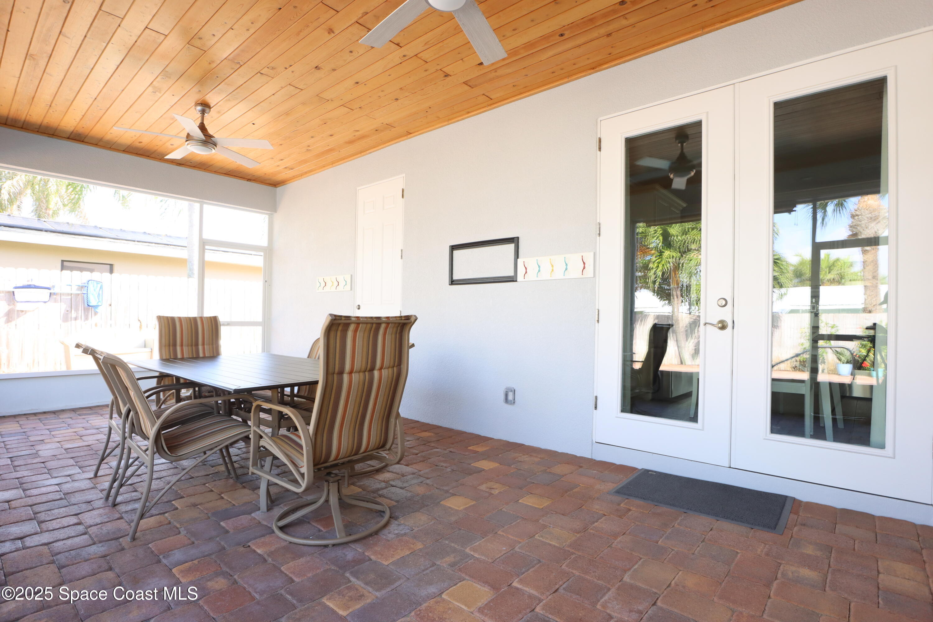 2015 Plumosa Way