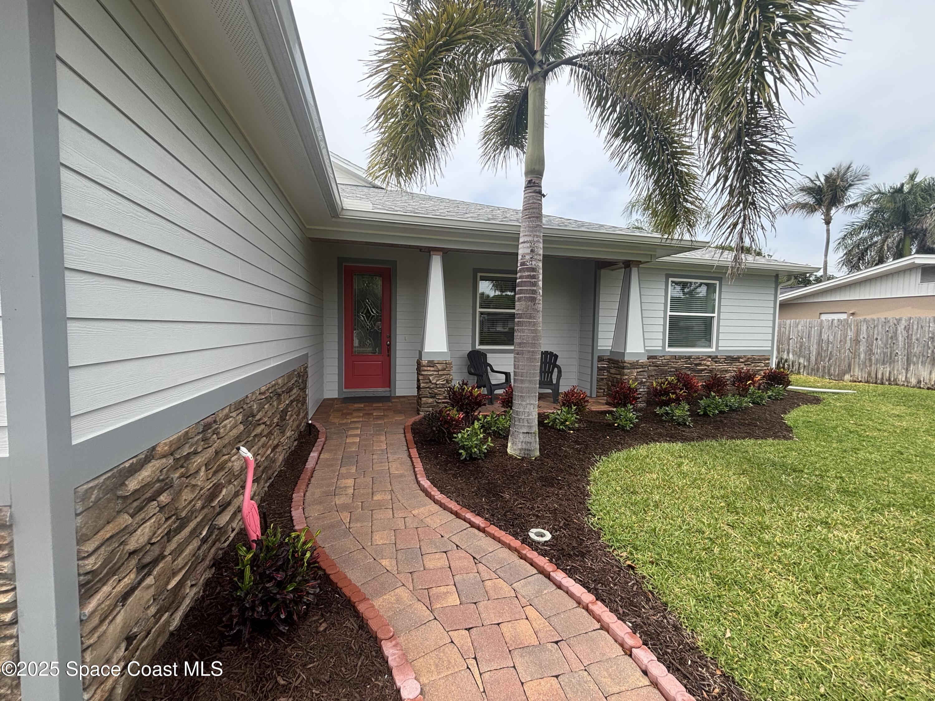 2015 Plumosa Way