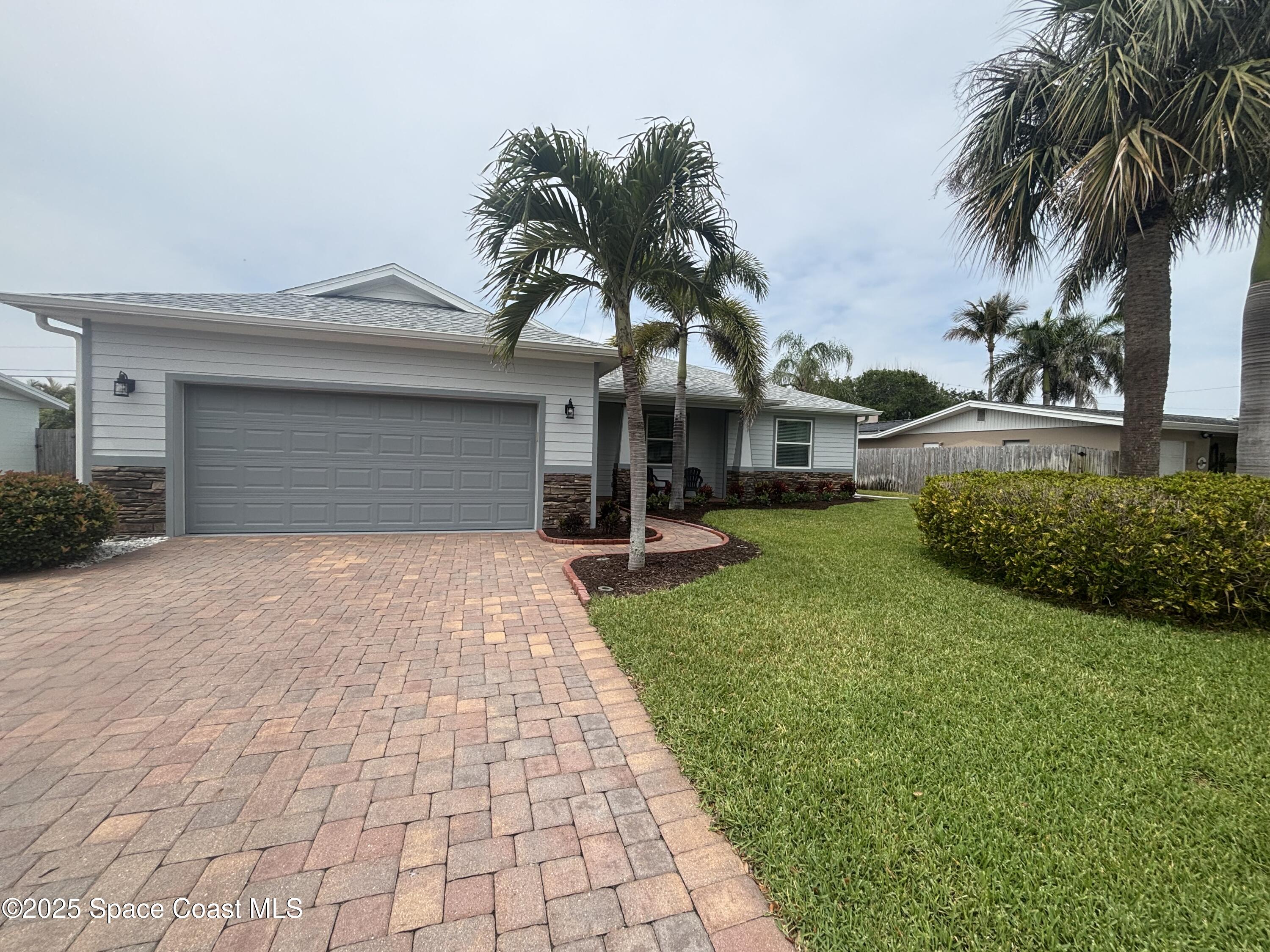 2015 Plumosa Way