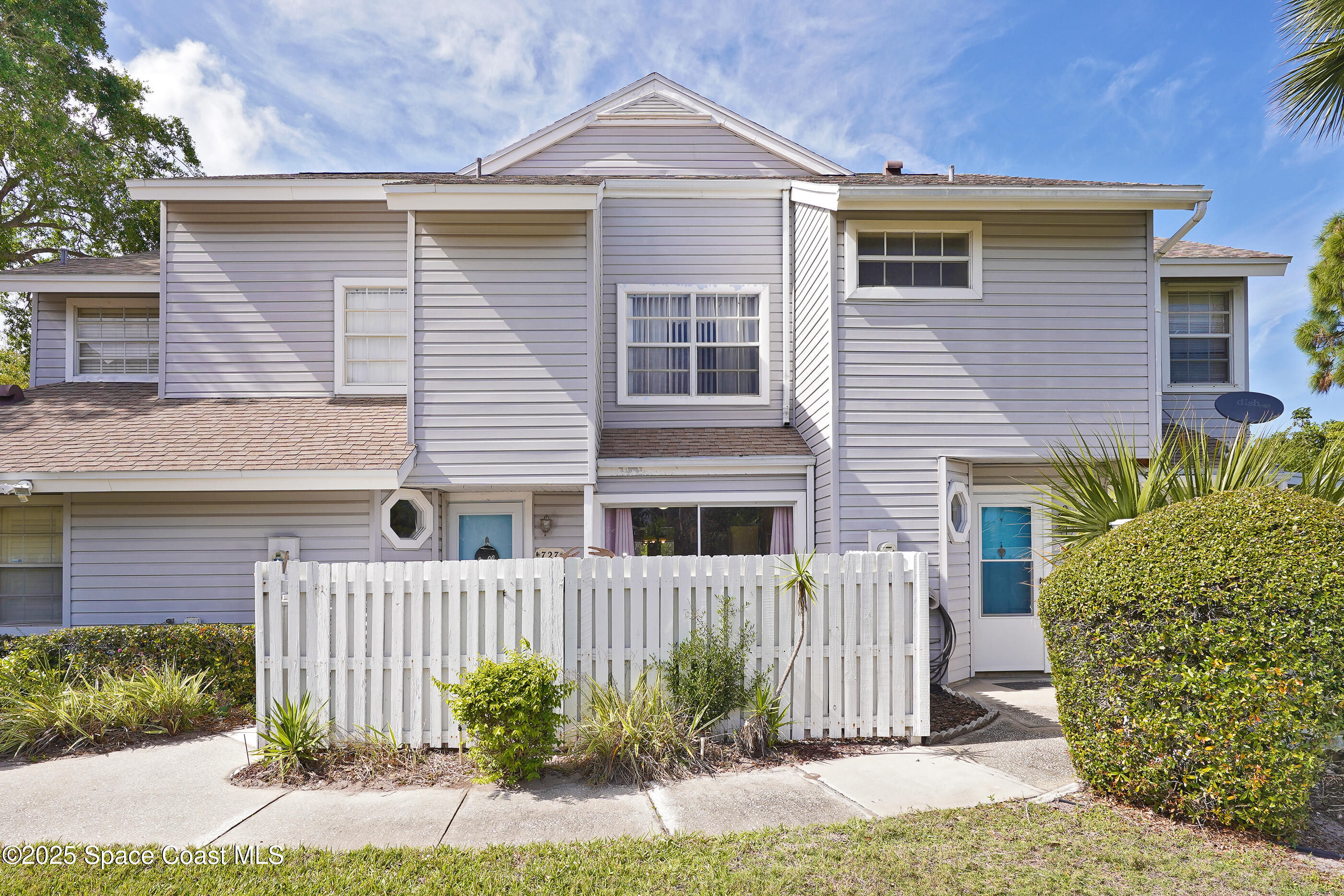 727 Fairway Drive