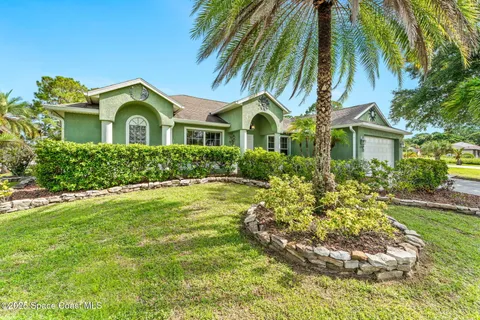 899 Sanford Street SW, Palm Bay, FL 32908 - #: 1037918