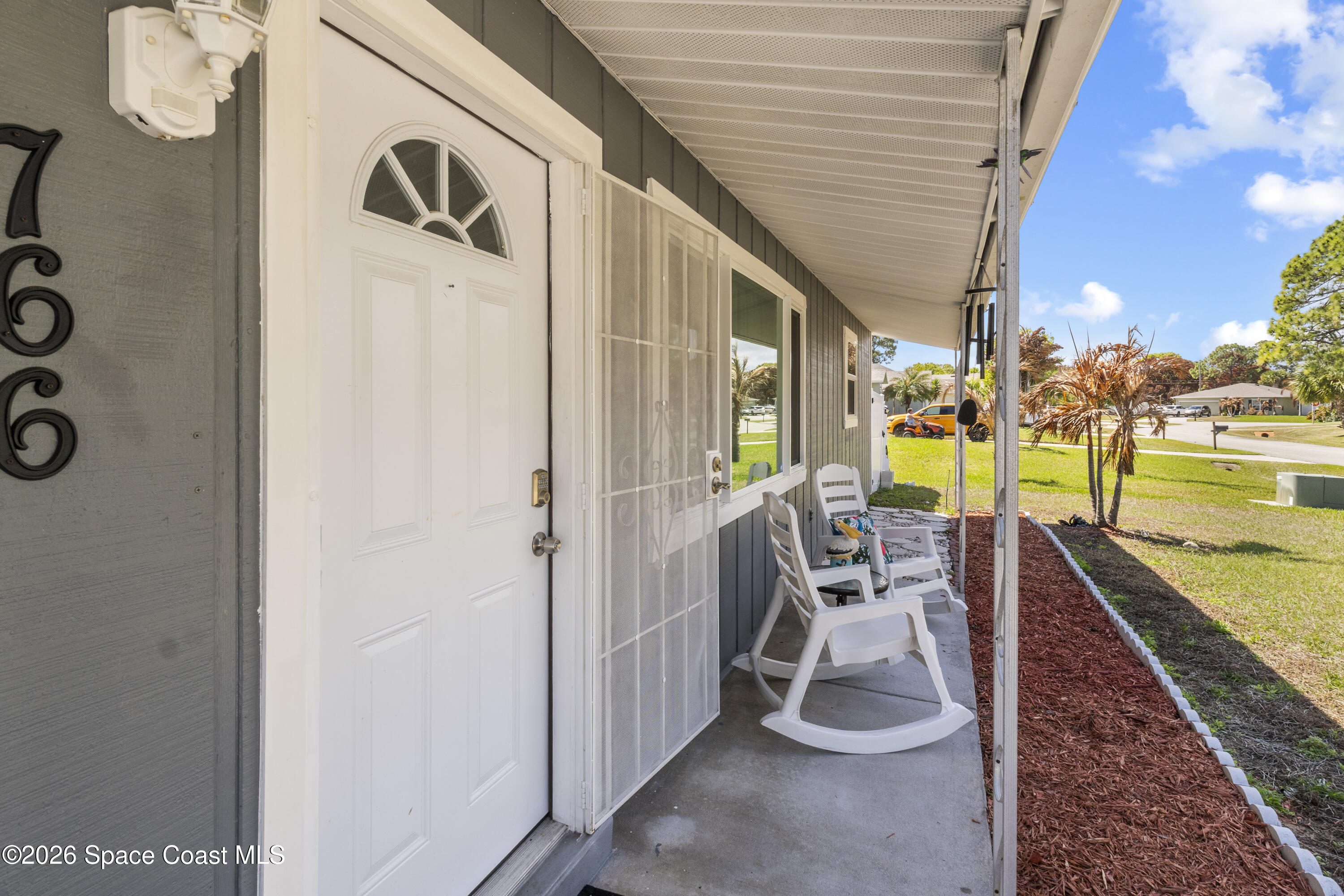 766 Tuxedo Terrace