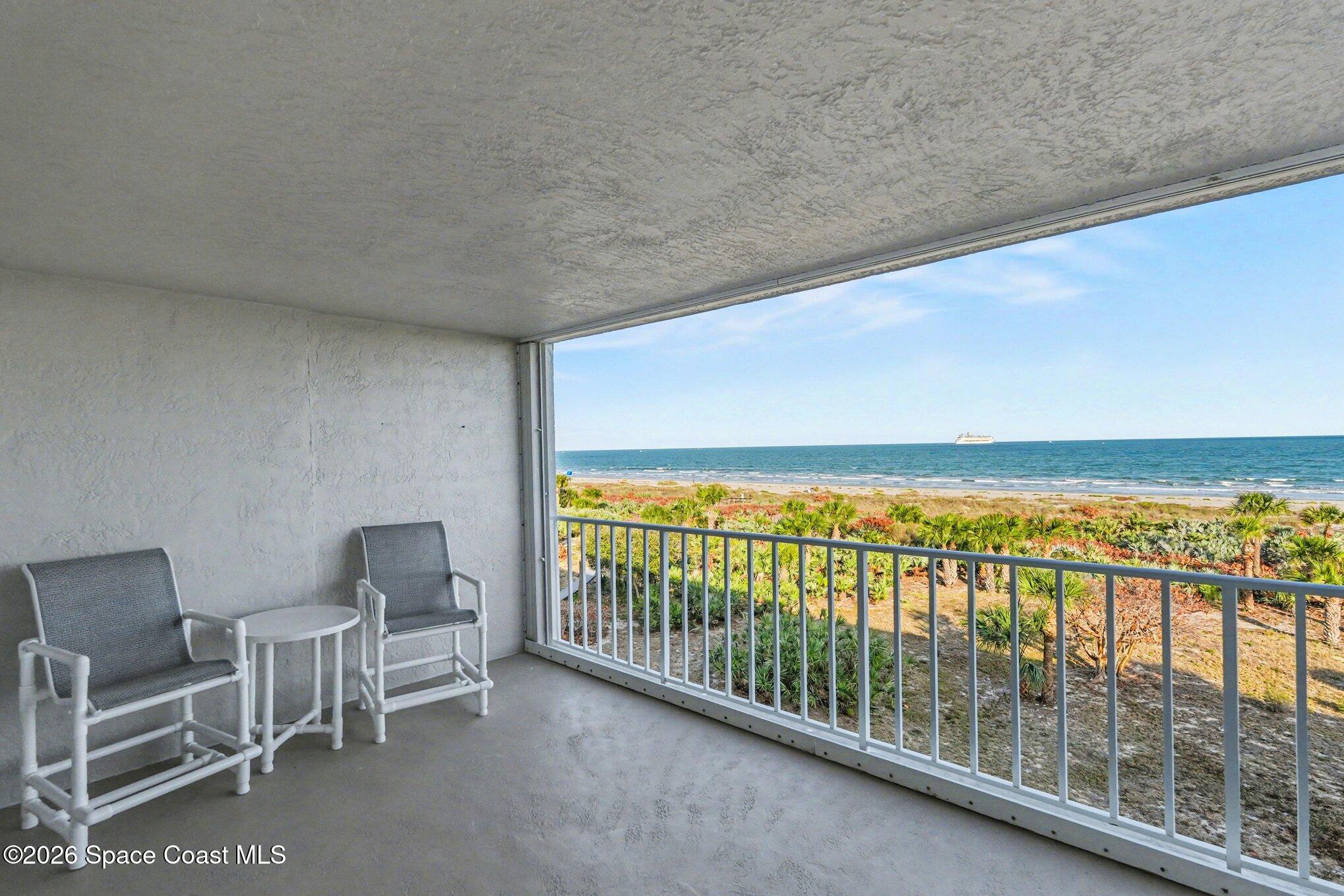 8700 Ridgewood Avenue A403