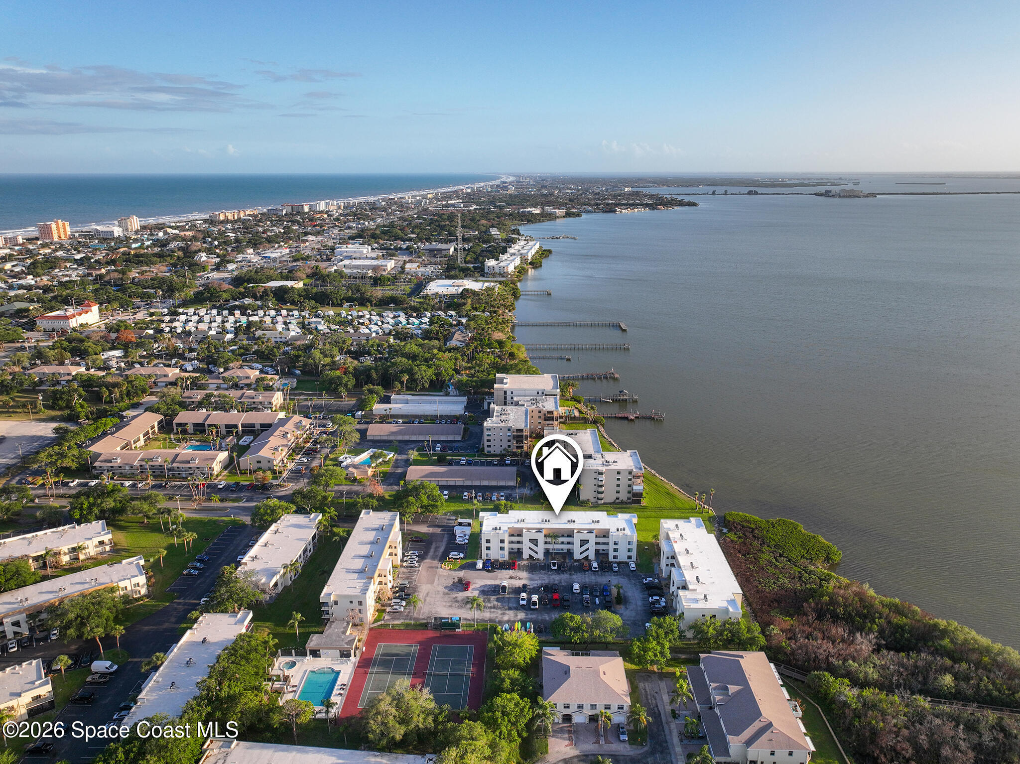 200 International Drive 815