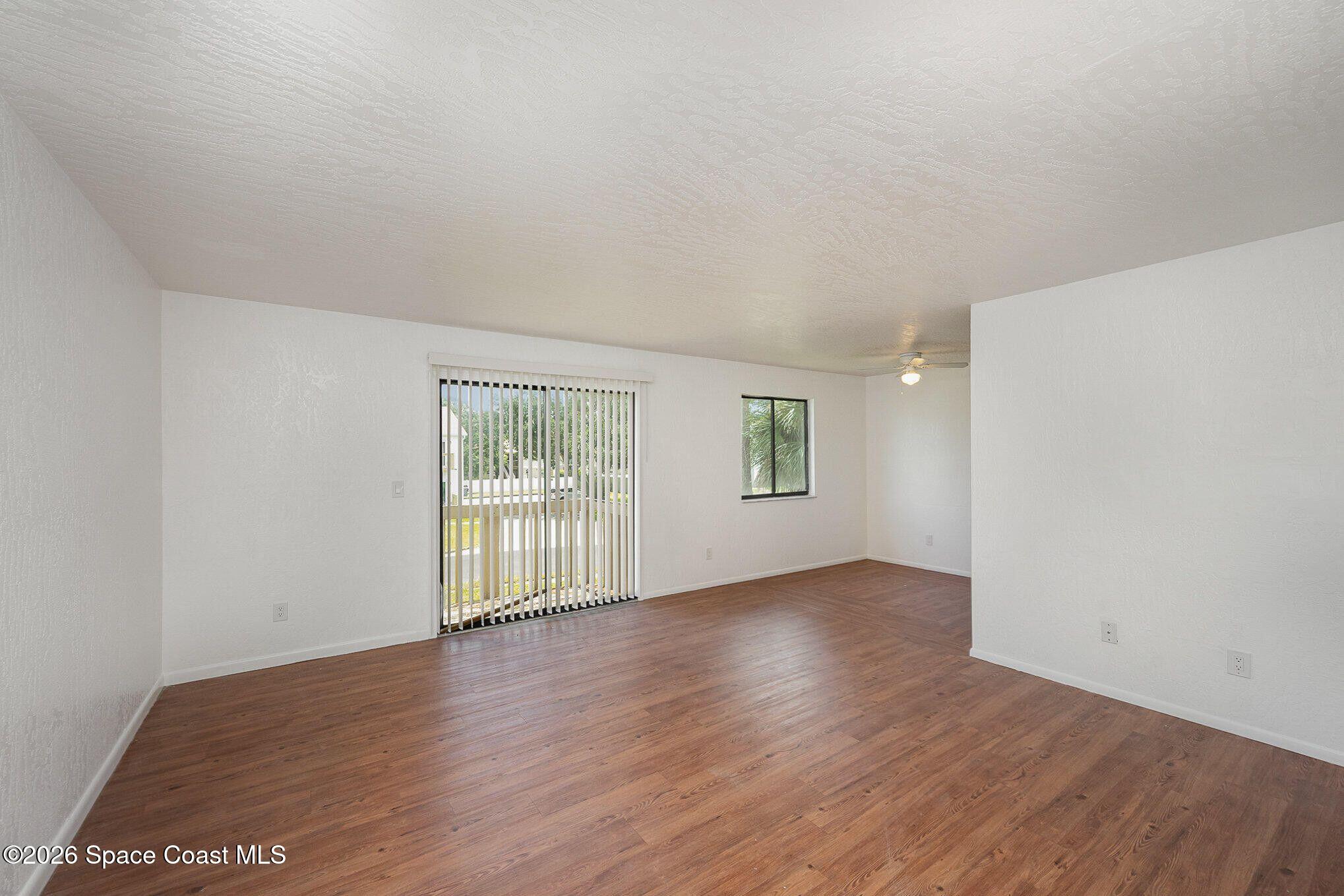 2612 Tree Ridge Lane NE