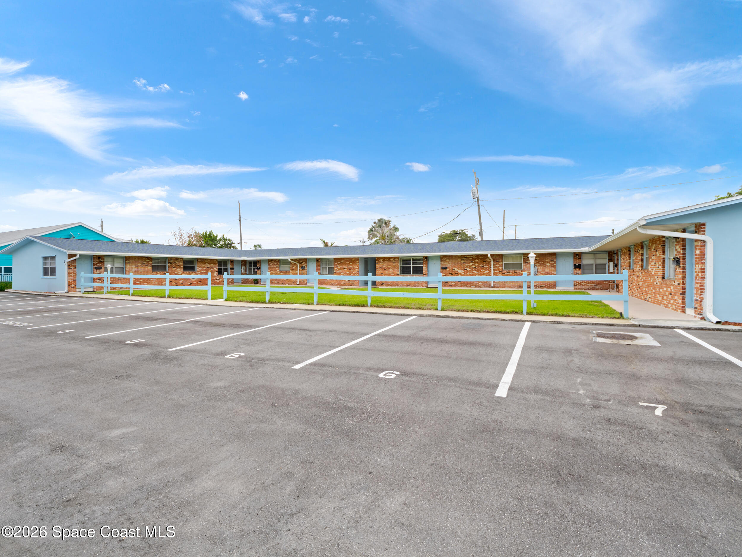 595 Cinnamon Drive