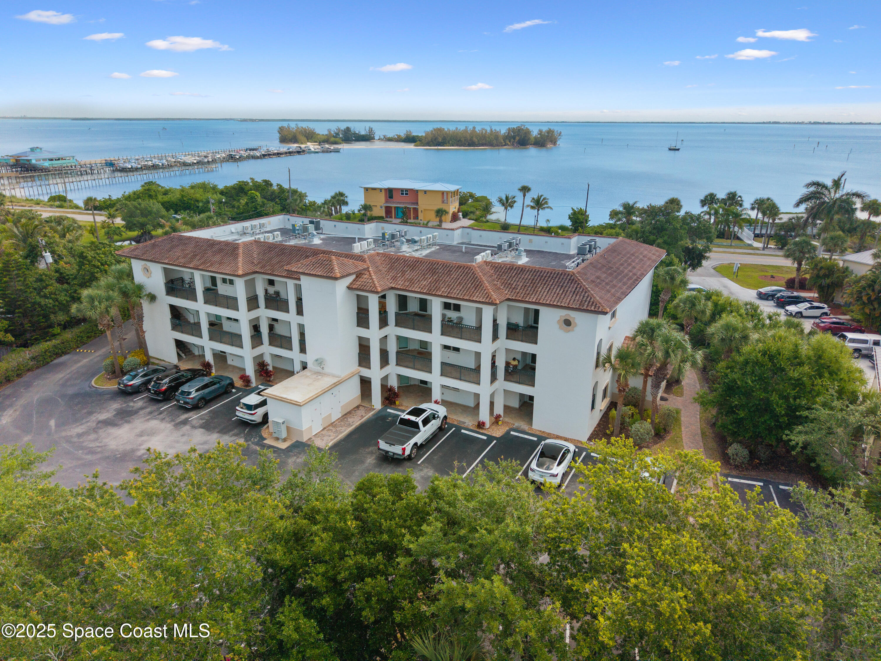 1623 Indian River Drive 103