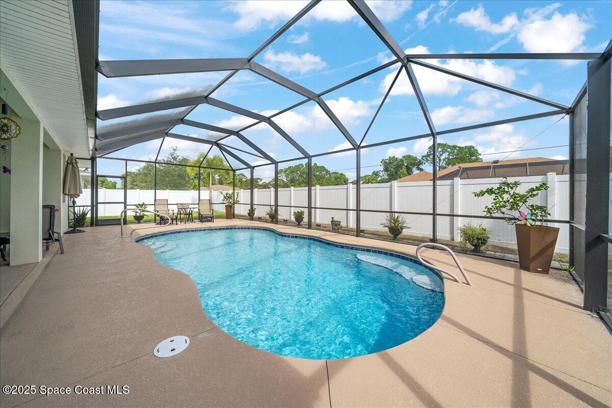 984 Captiva Island Circle SW