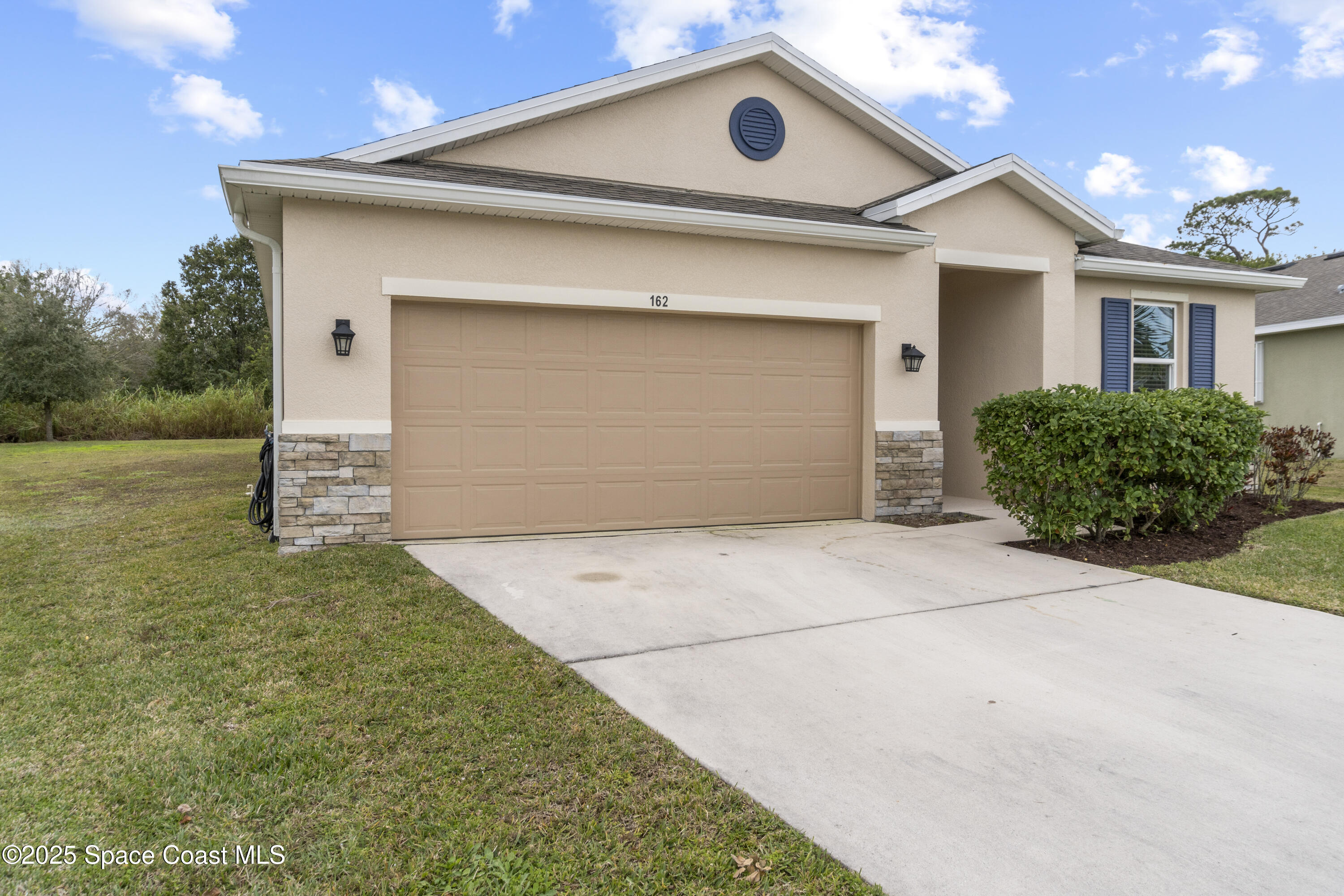 162 Port Royal Court