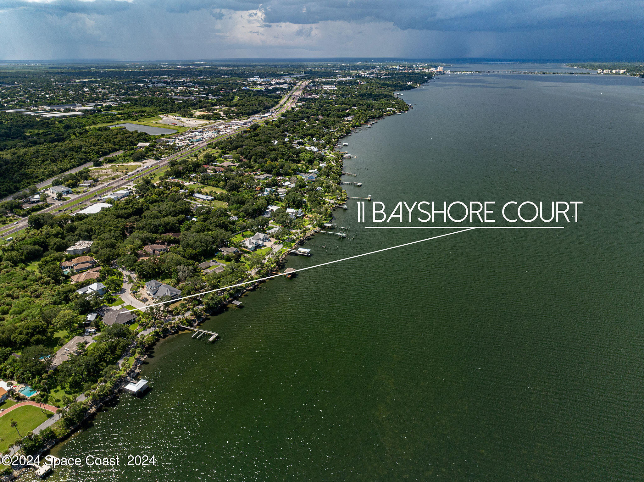 11 Bayshore Court