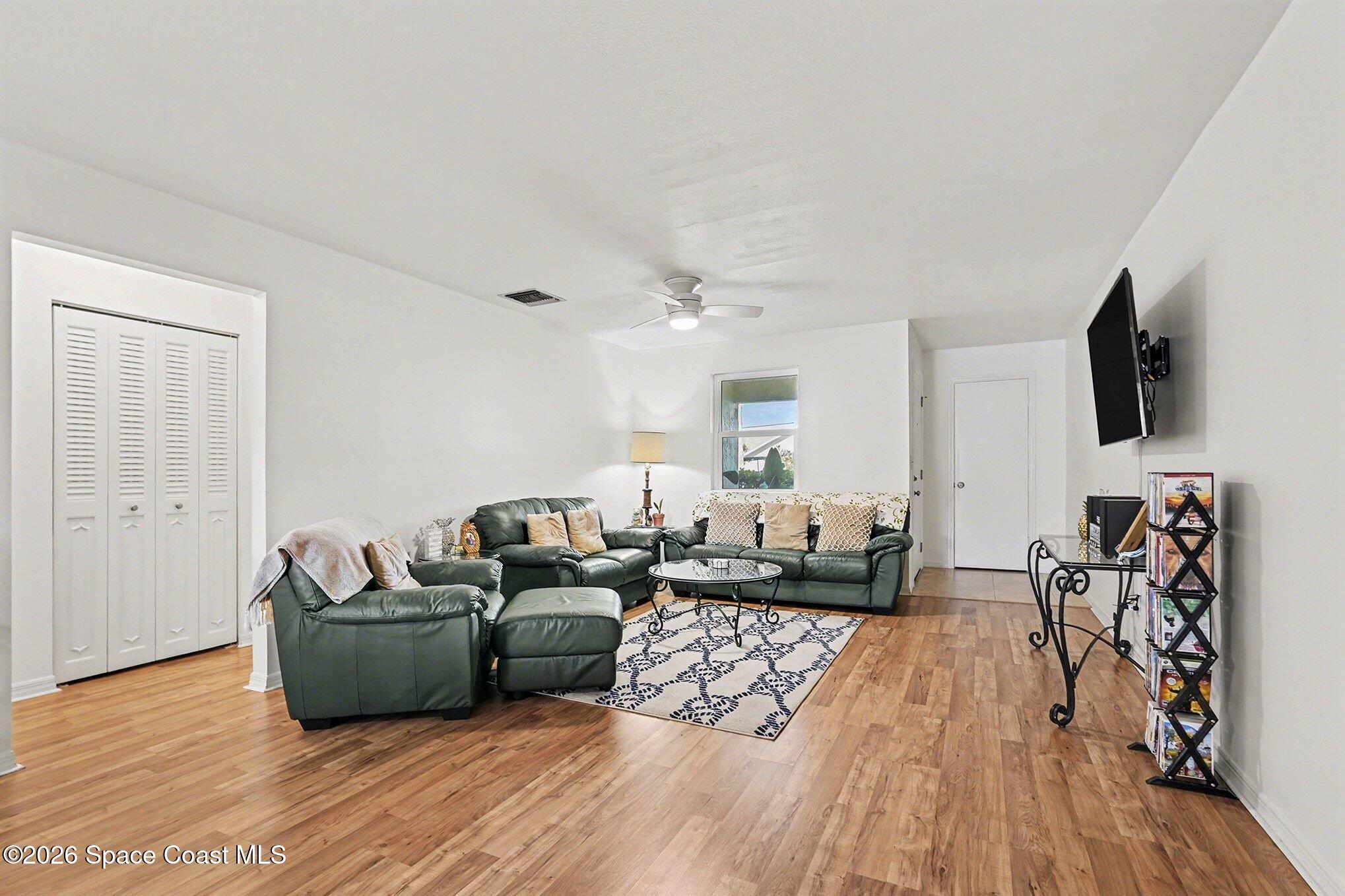 118 Christine Circle