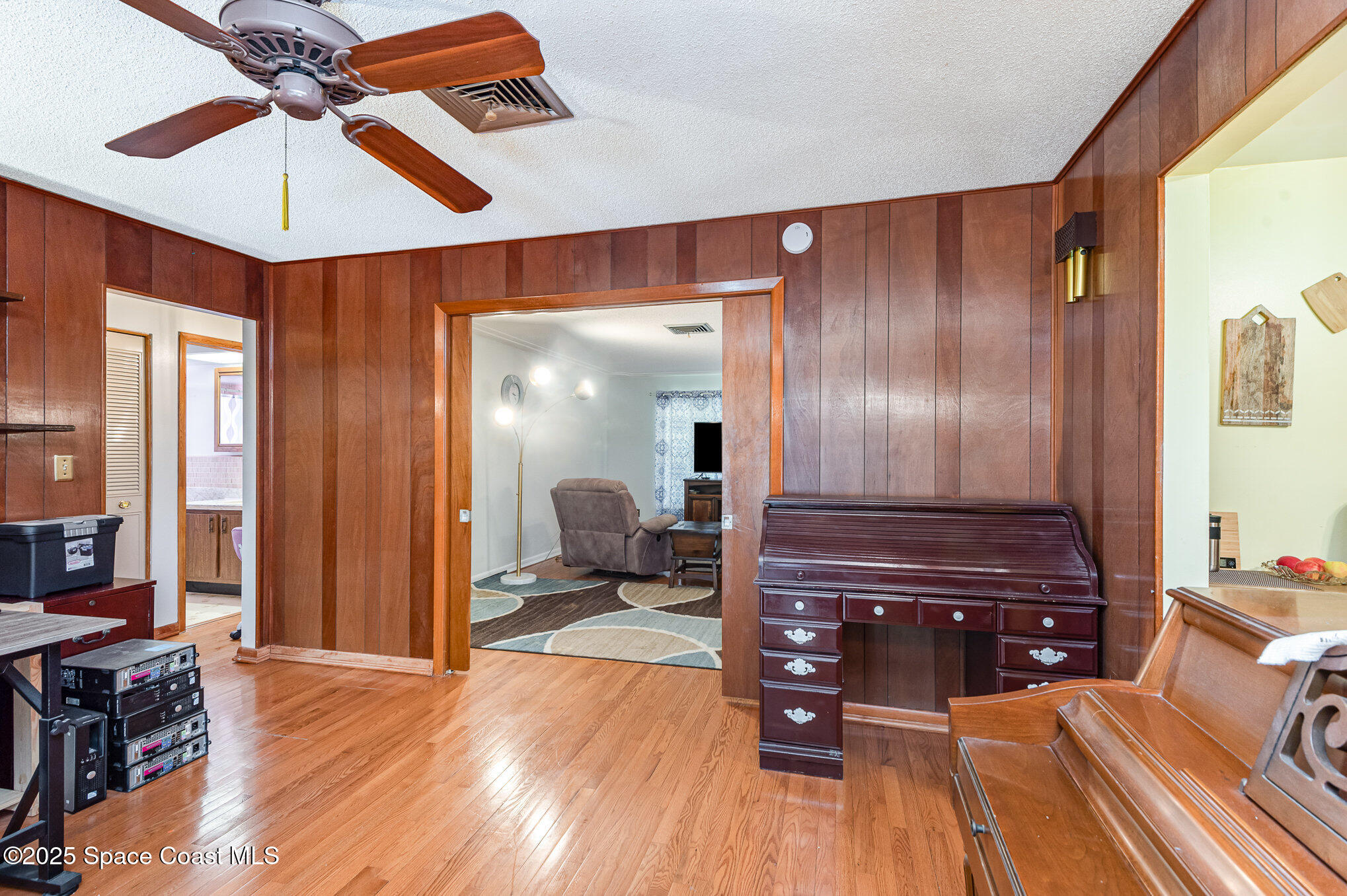 2645 Oakdale Court