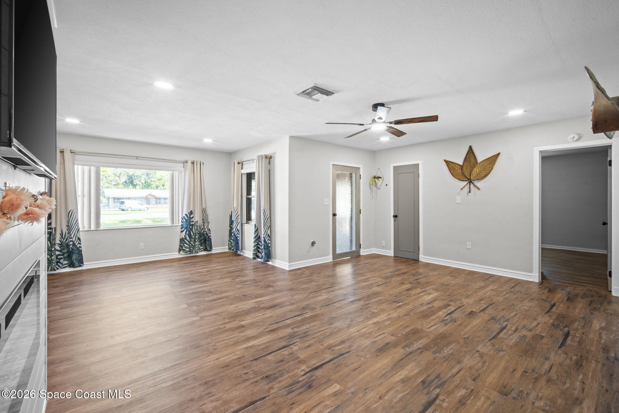 157 River Park Boulevard