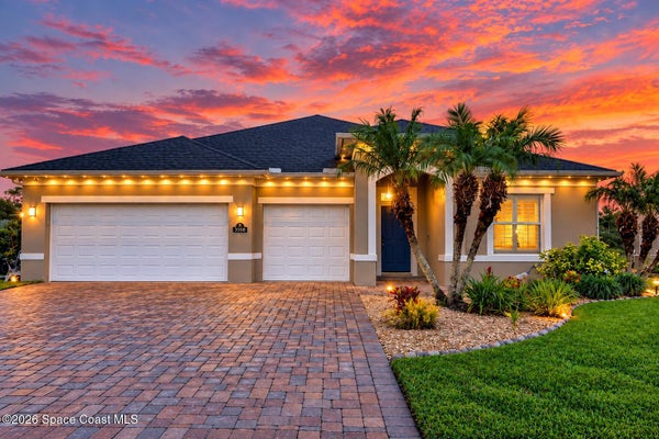 3568 HOLLISTEN CIR, MELBOURNE, FL 32940 - Image b4c9be4db8d24f0531498cf94d9b4b84/1253202865
