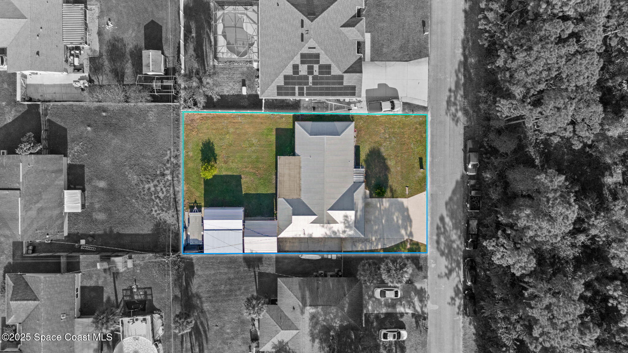 761 Firestone Street NE