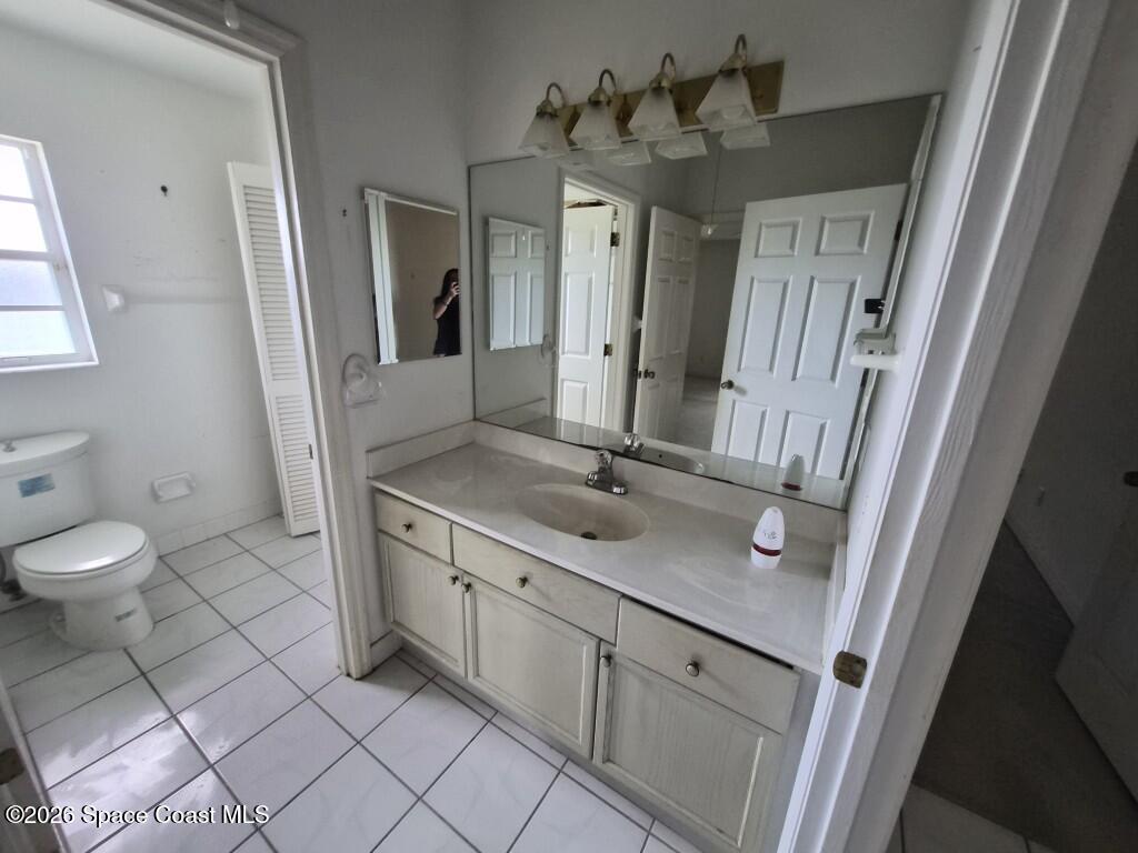 1470 Country Club Drive NE