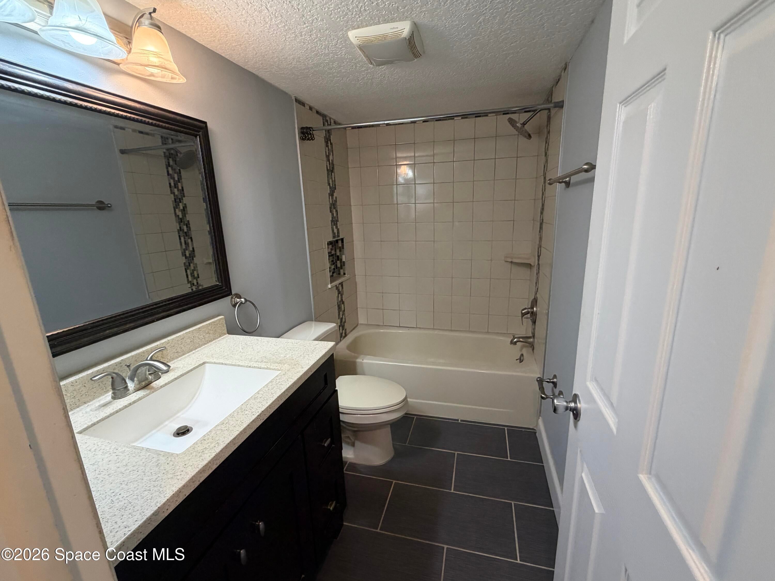 2911 Kirkland Road NE 101