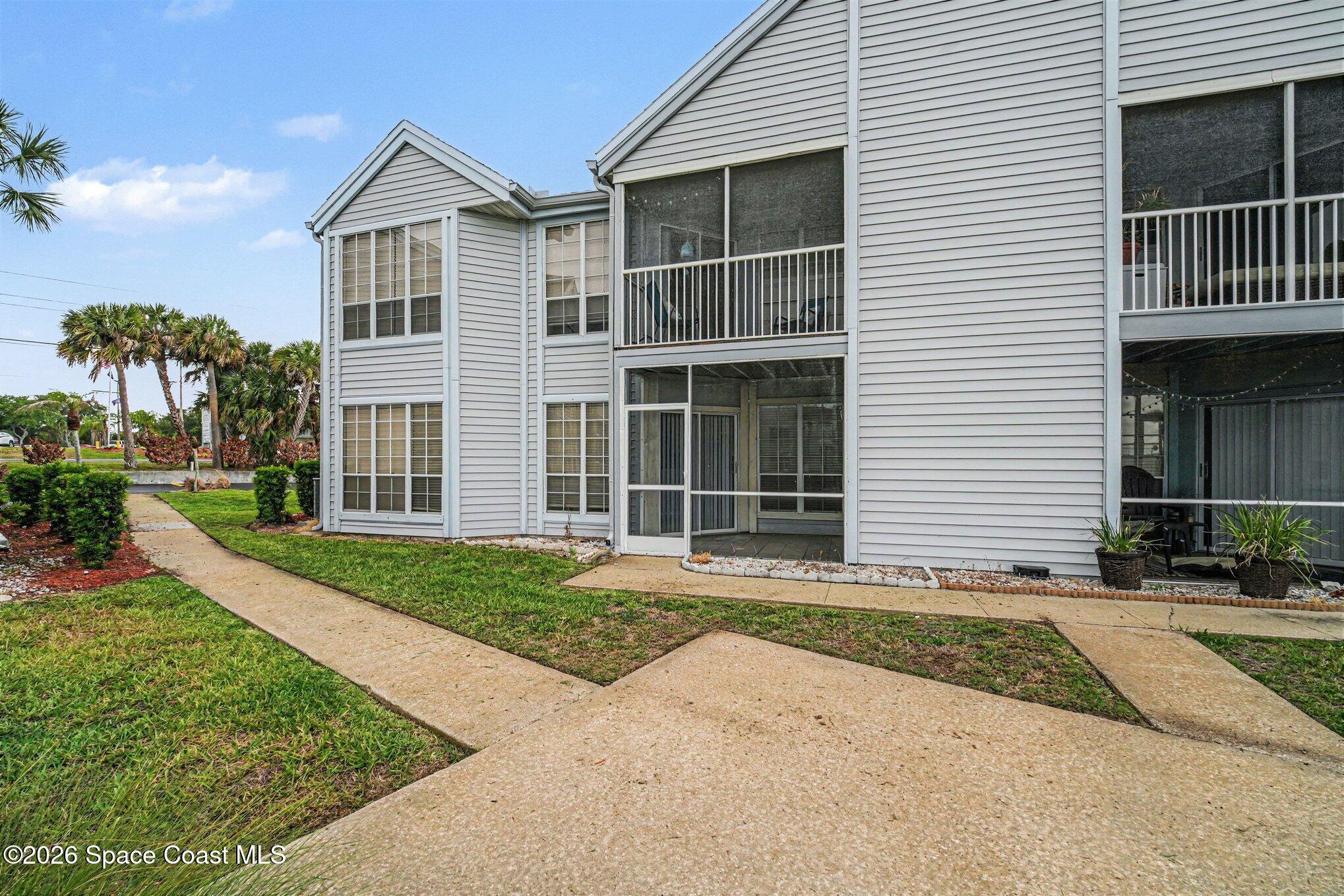 7330 N Highway 1 206