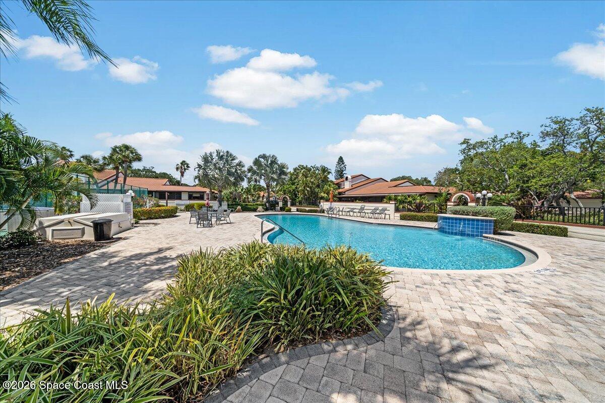 410 Parkside Place 410