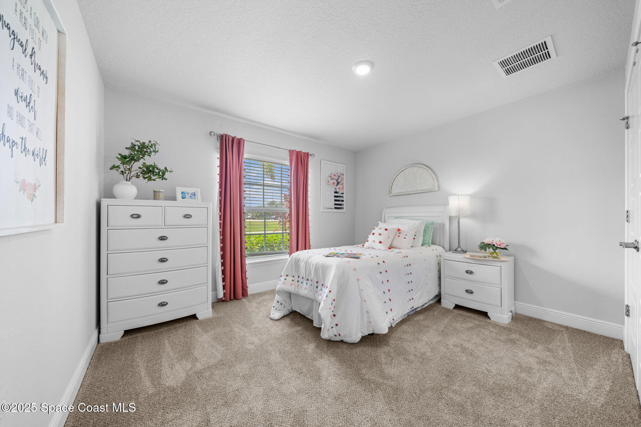880 De Groodt Road SW