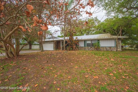 Property photo of 697 Barber Street, Sebastian, FL 32958