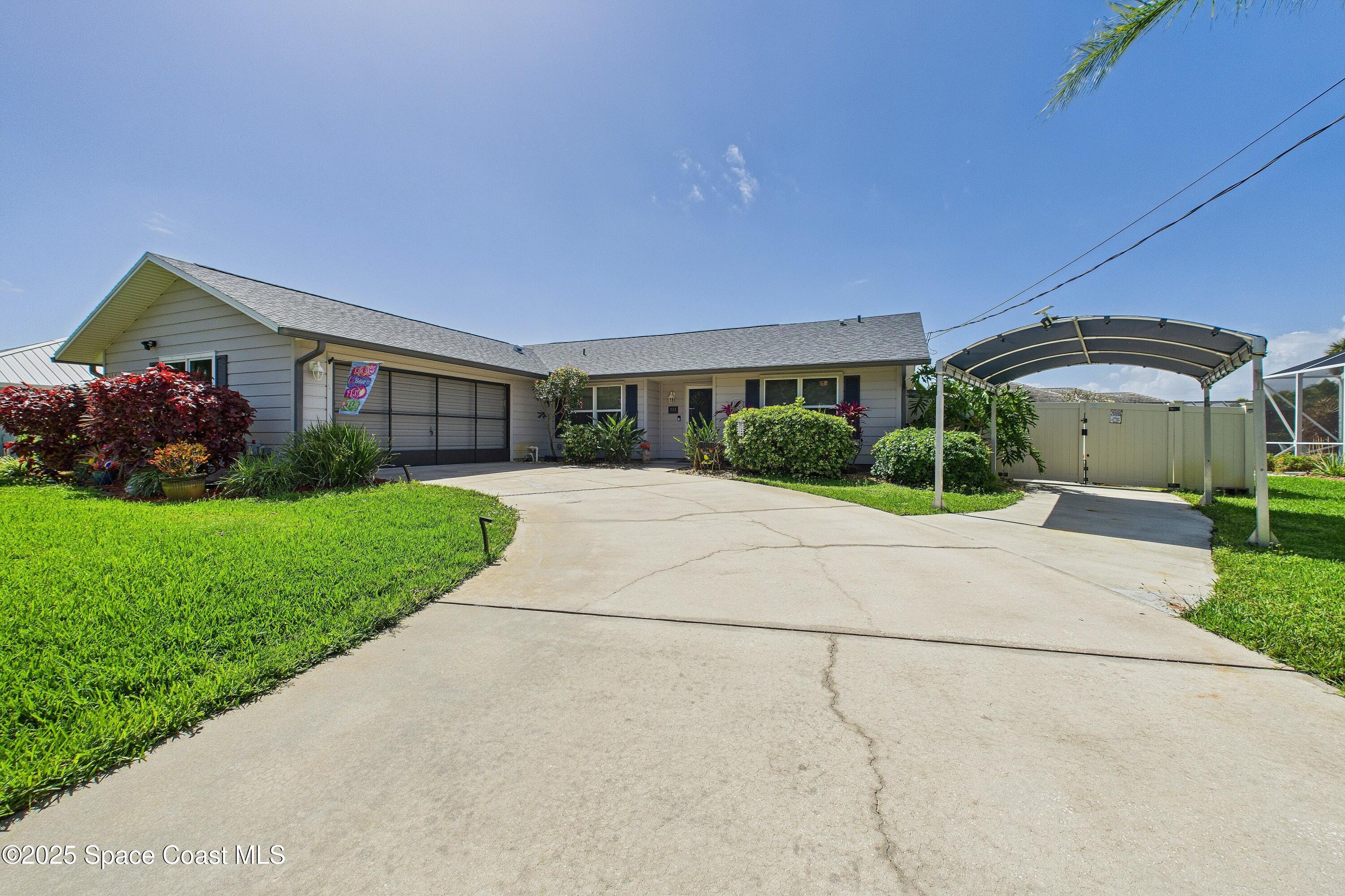 351 Nikomas Way