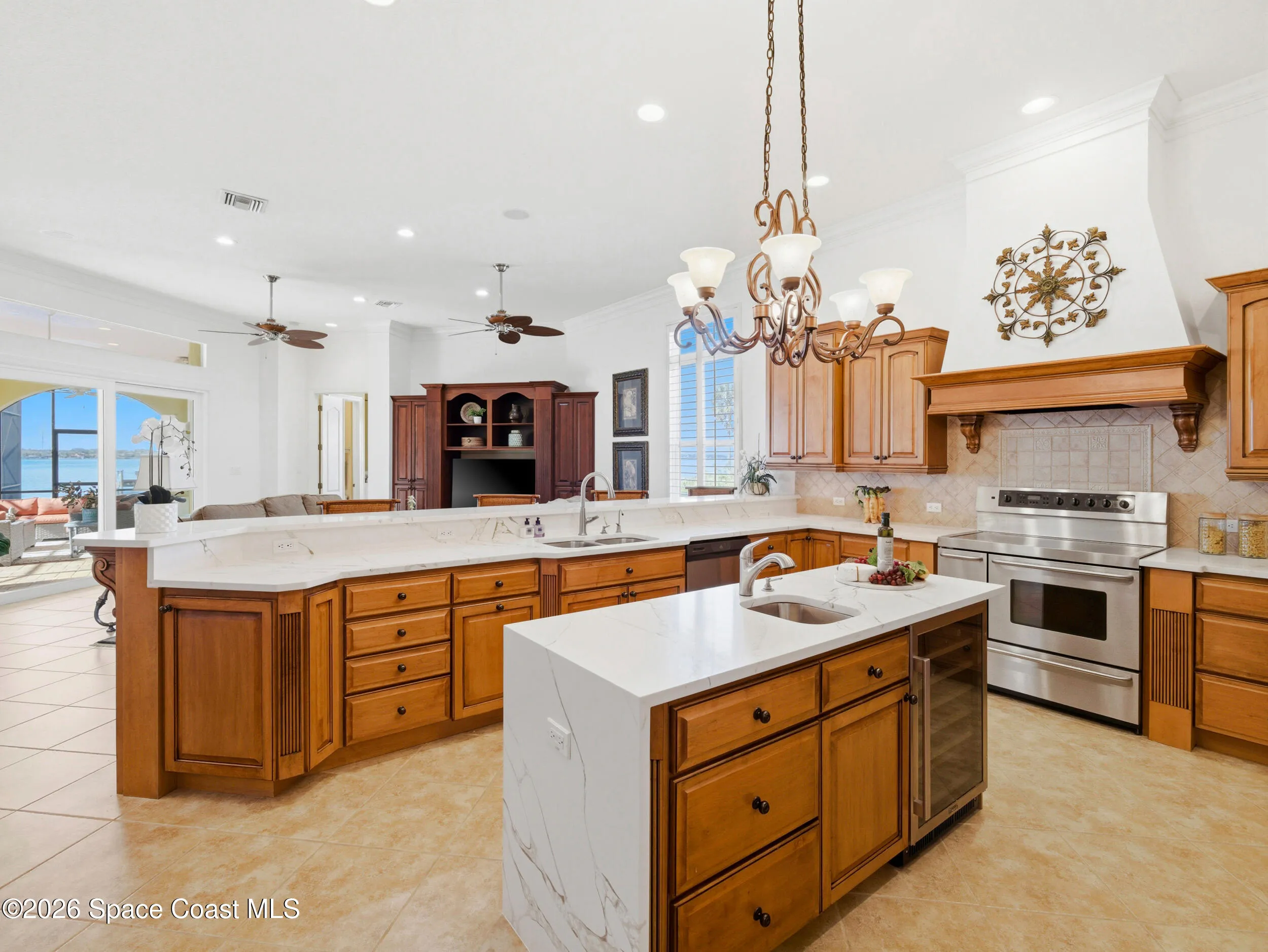 Merritt Island, Florida, 32952, United States, 5 Bedrooms Bedrooms, ,6 BathroomsBathrooms,Residential,Active,2009125