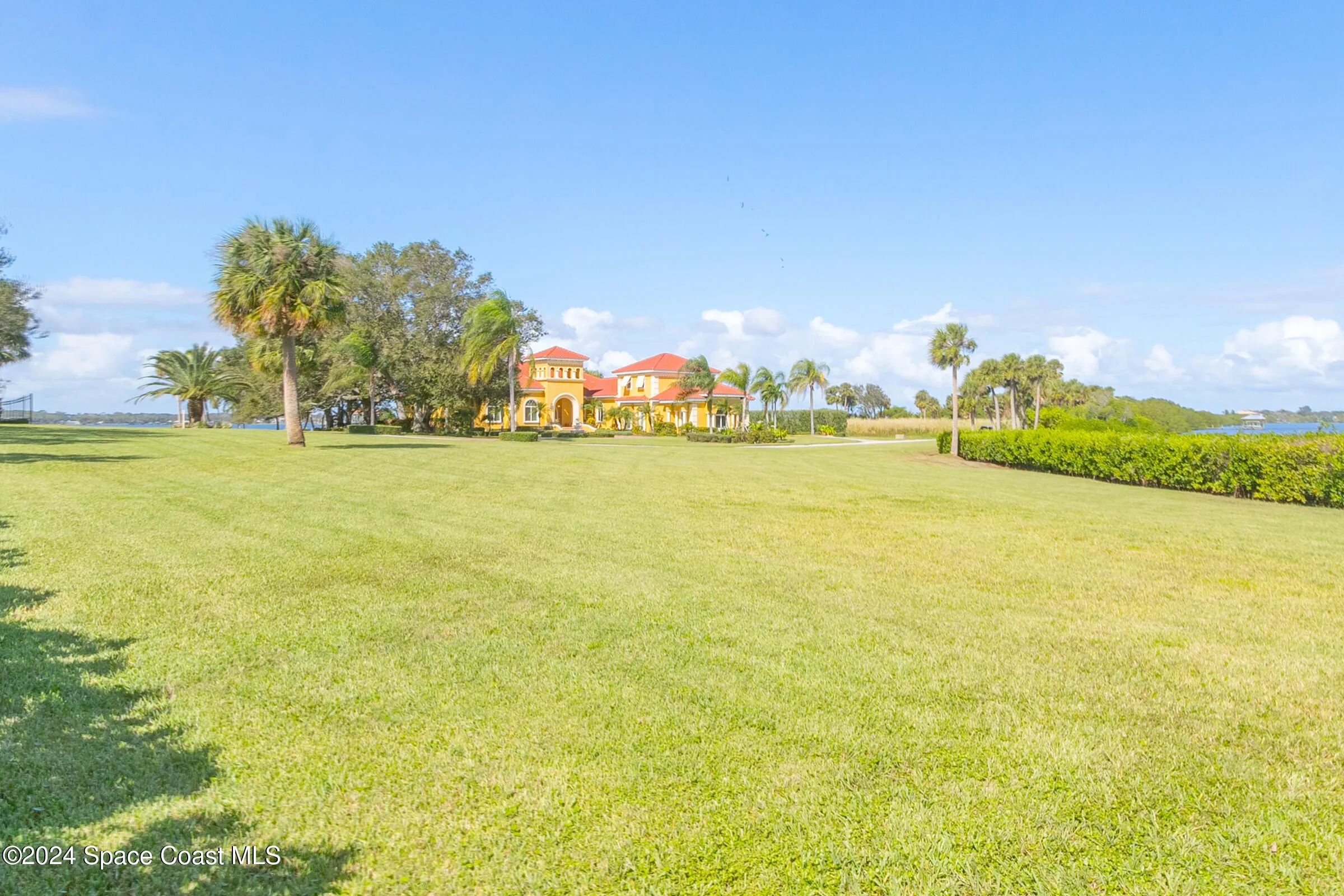 Merritt Island, Florida, 32952, United States, 5 Bedrooms Bedrooms, ,6 BathroomsBathrooms,Residential,Active,2009125