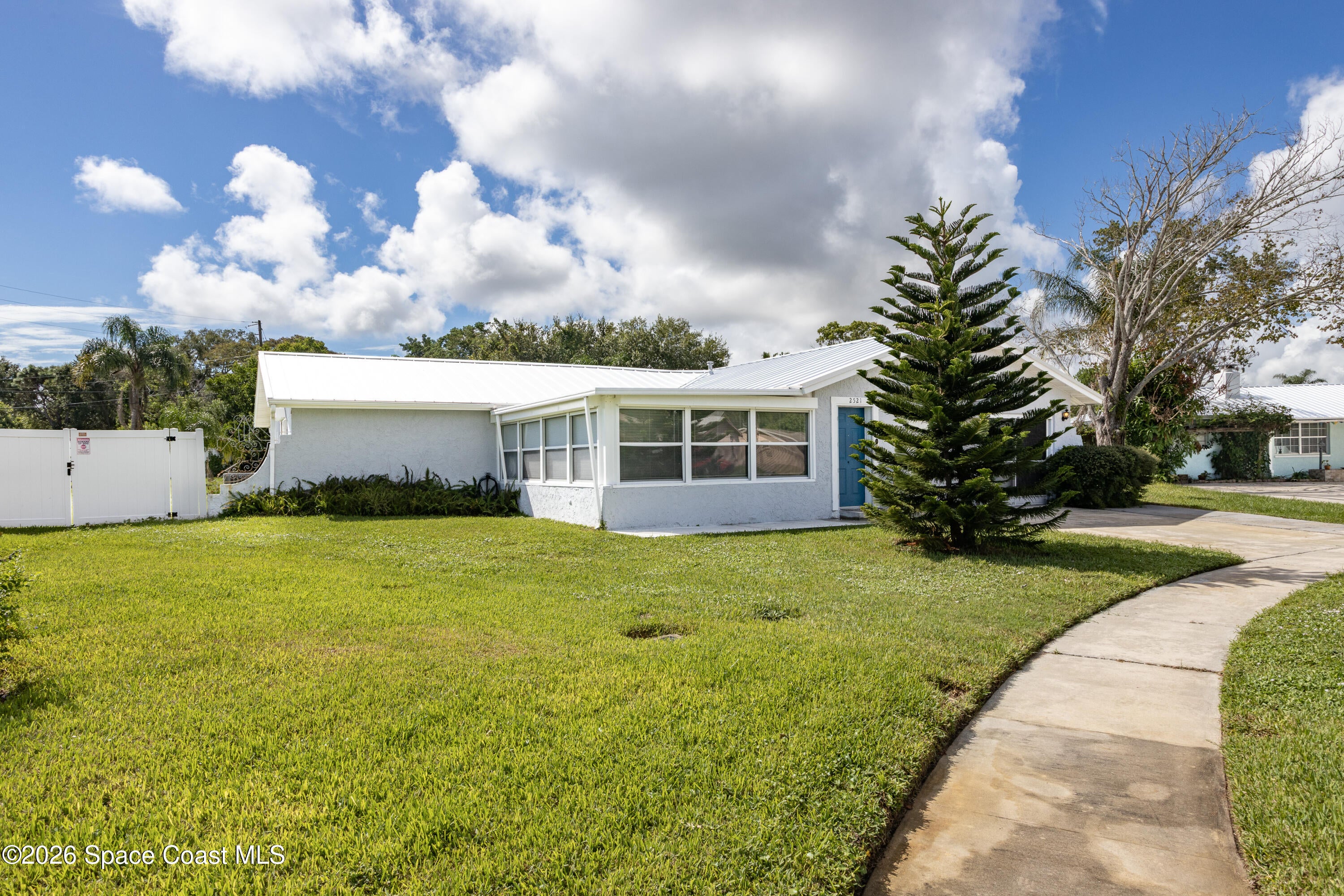 2521 Saint Michel Avenue