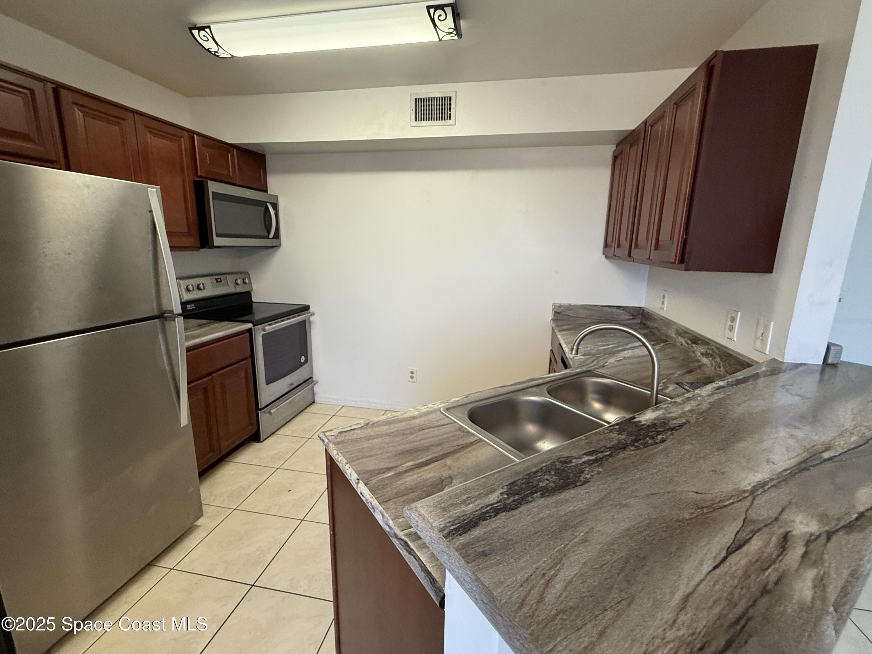 7210 N Highway 1 102