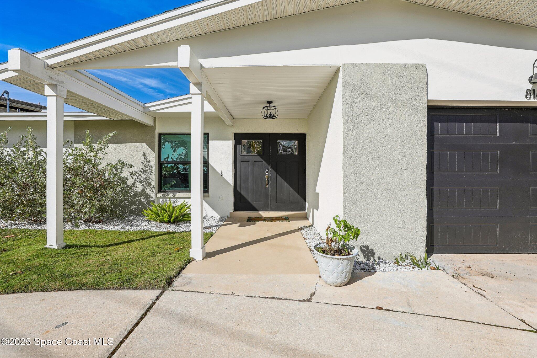 818 Cardinal Road