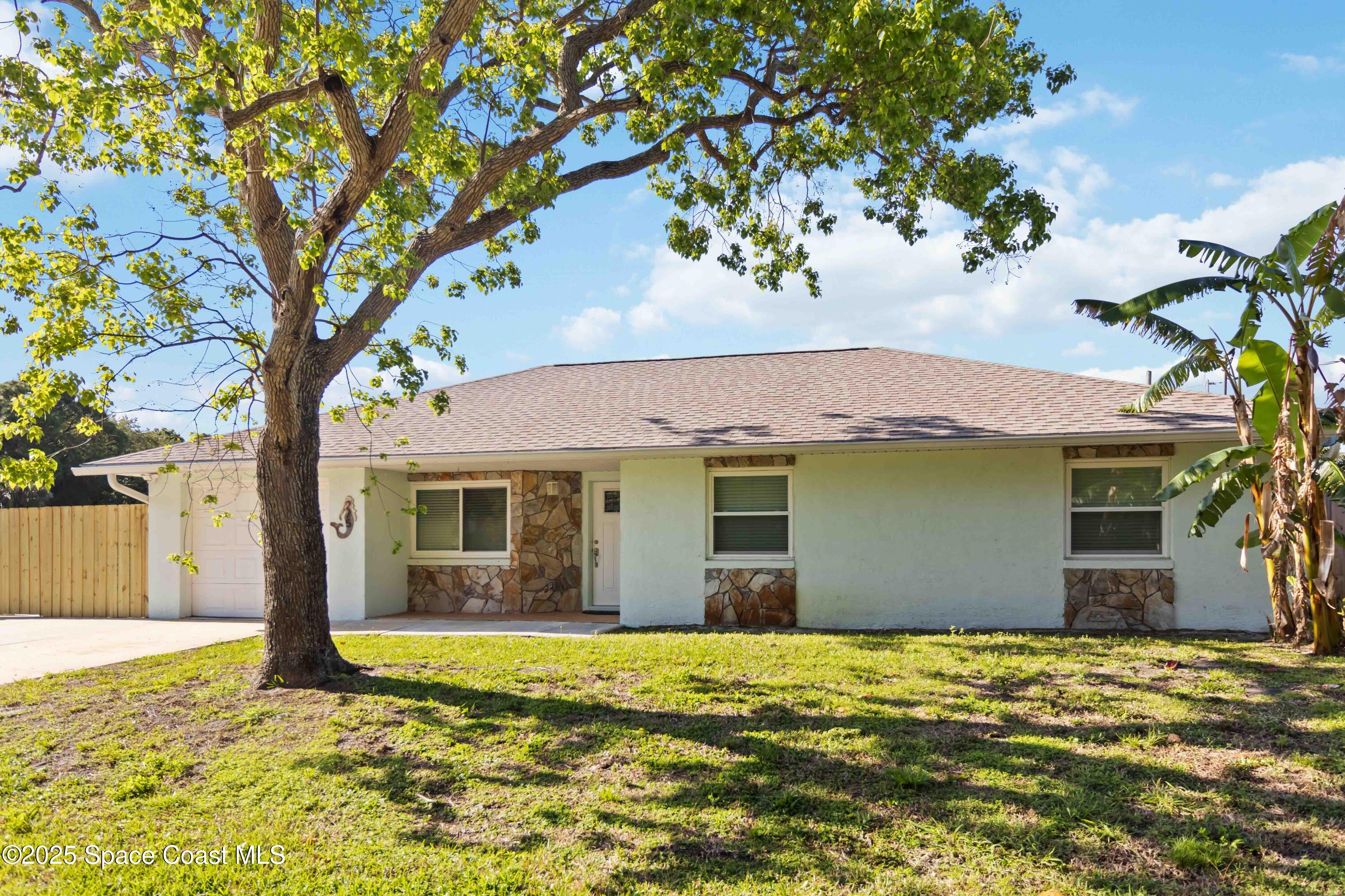 275 Banana Boulevard