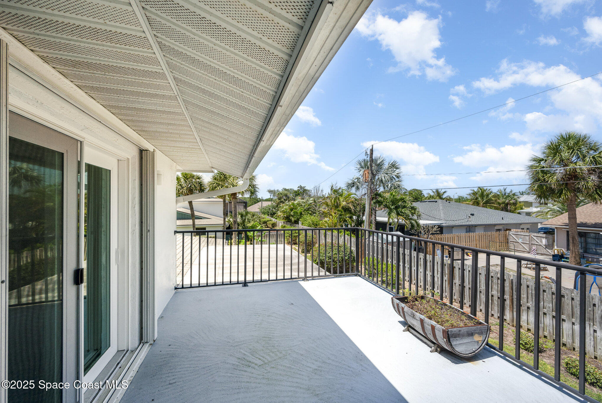 290 Paradise Boulevard 68