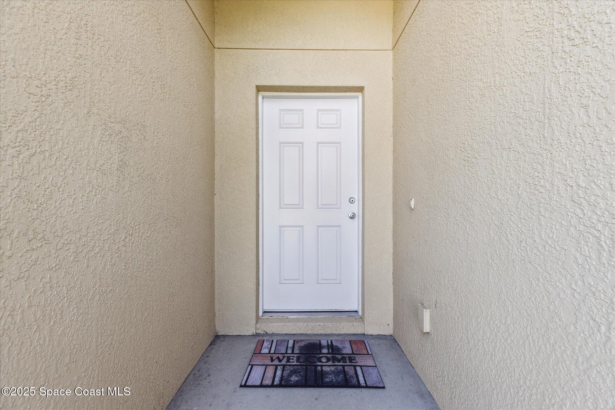 798 Tuxedo Terrace